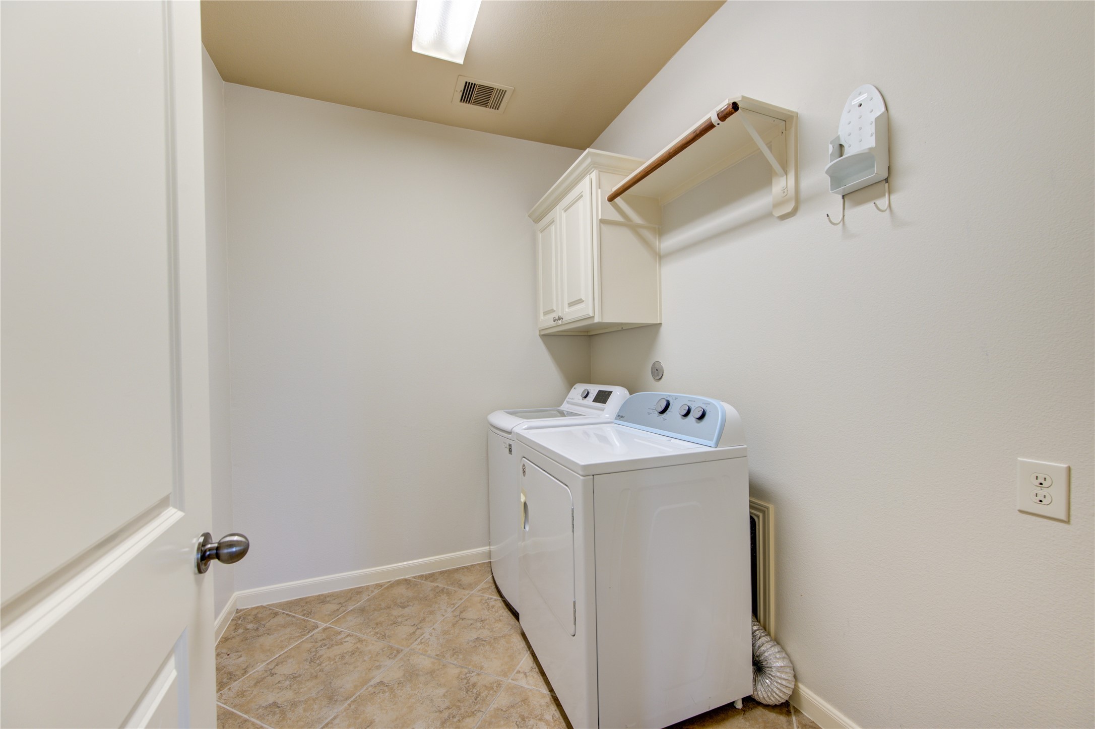 13419 Breakwater Path Loop Loop Property Photo 24