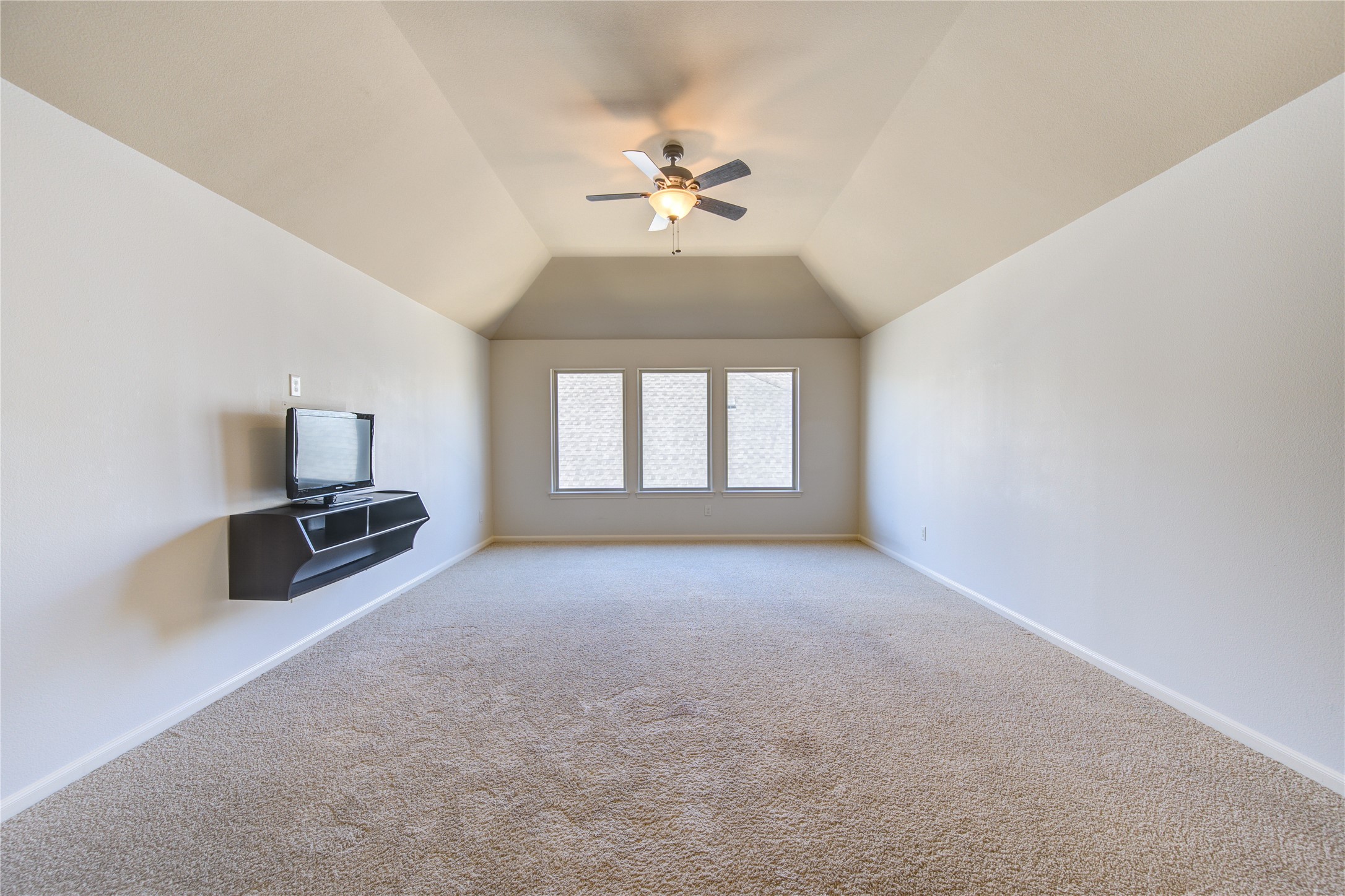 13419 Breakwater Path Loop Loop Property Photo 25