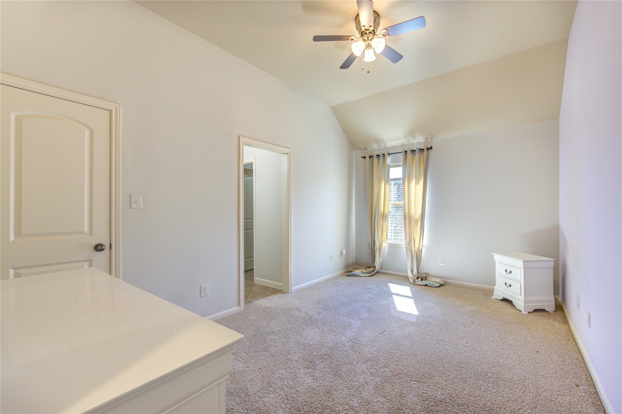 13419 Breakwater Path Loop Loop Property Photo 28