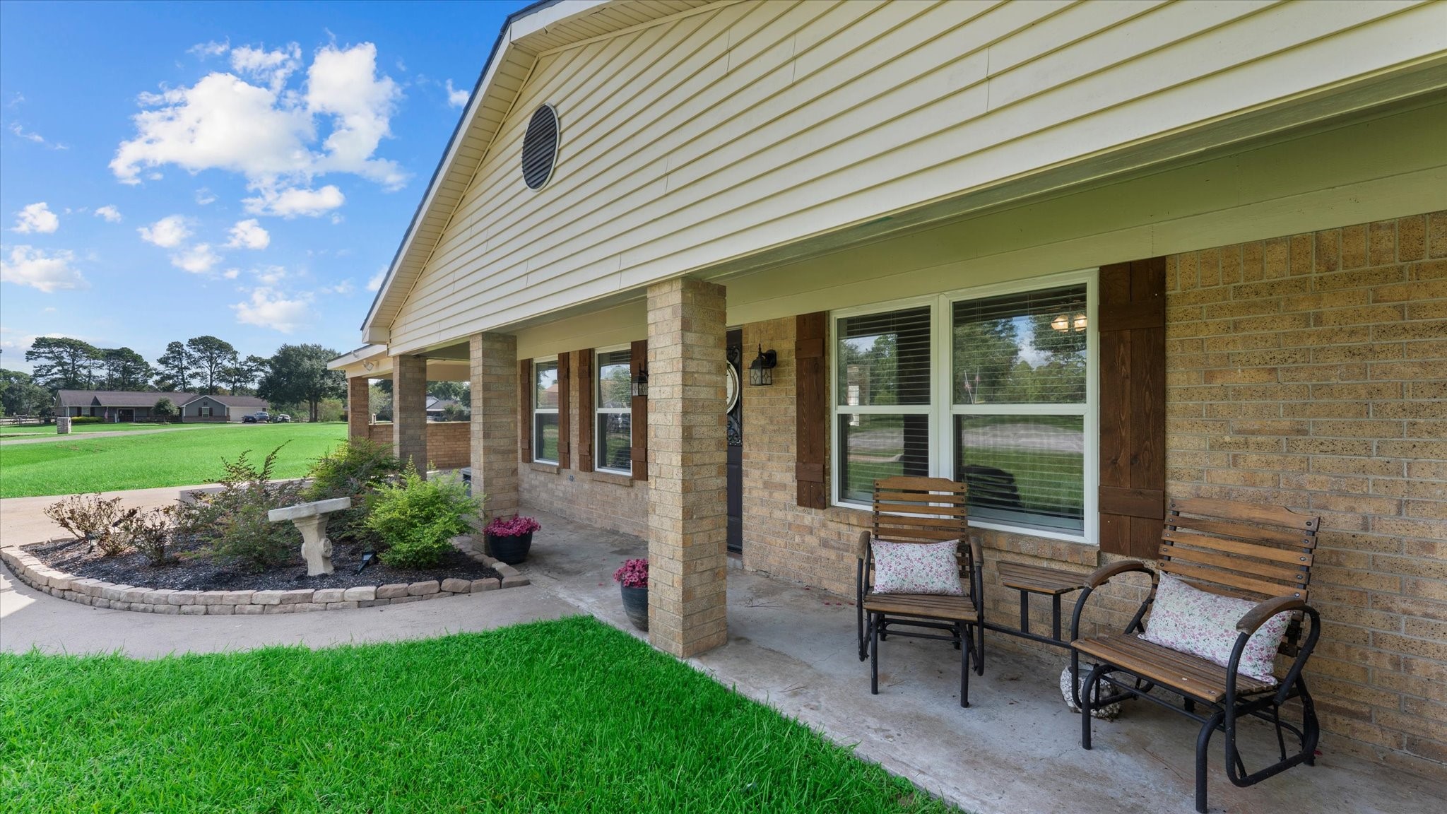 32033 Birdie Drive Property Photo 4