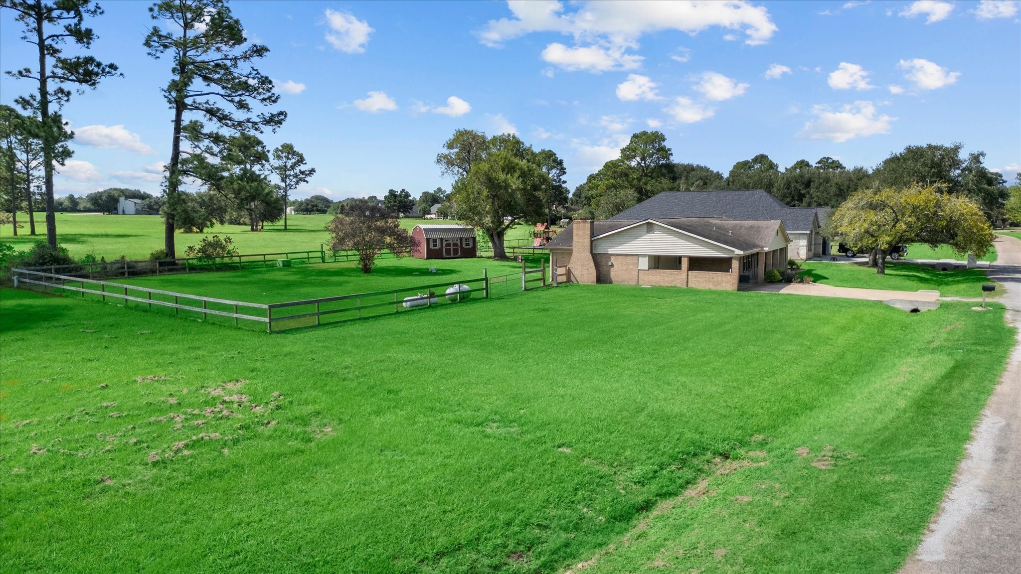 32033 Birdie Drive Property Photo 27