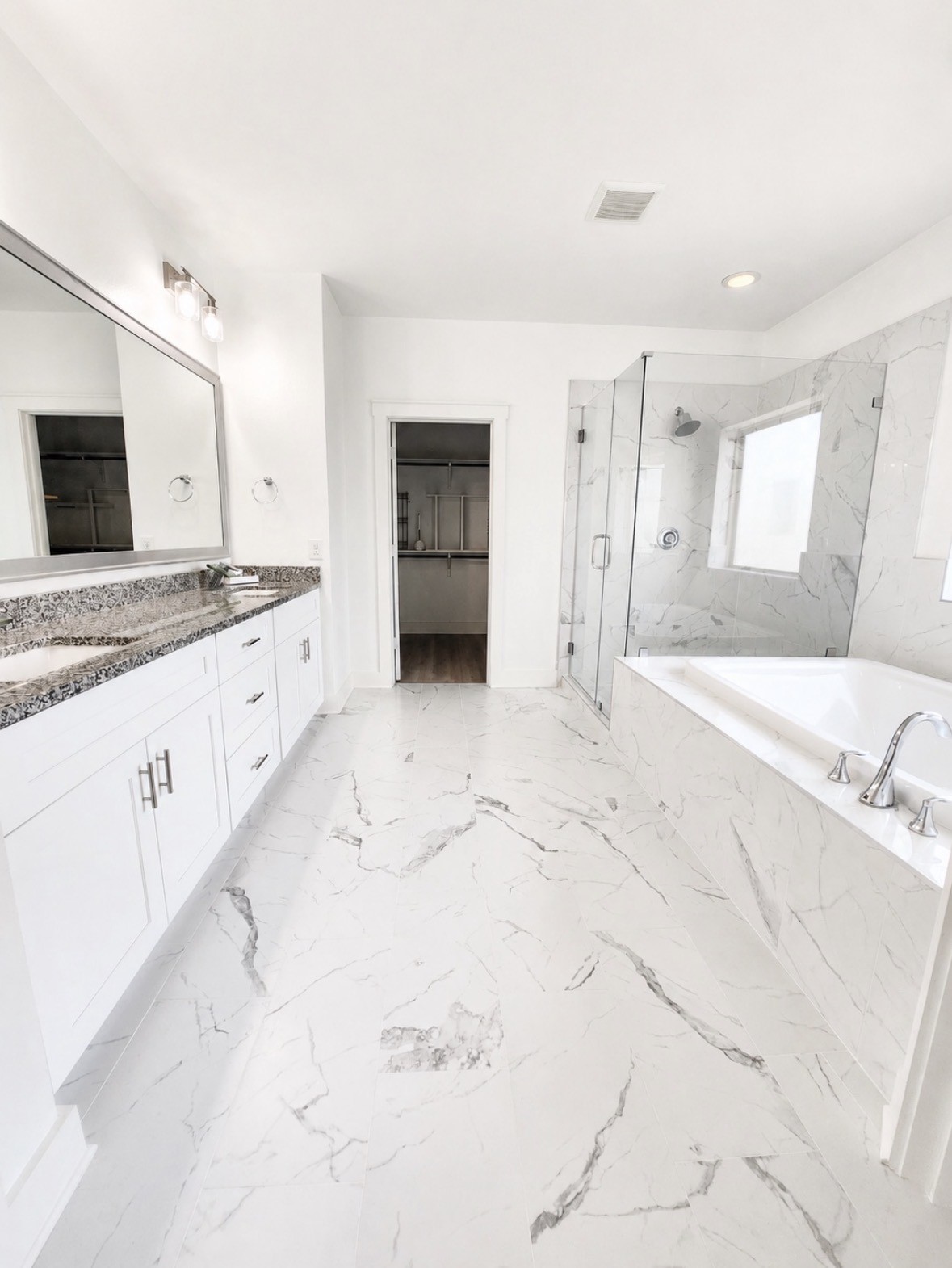 16722 Echo Heights Drive Property Photo 11