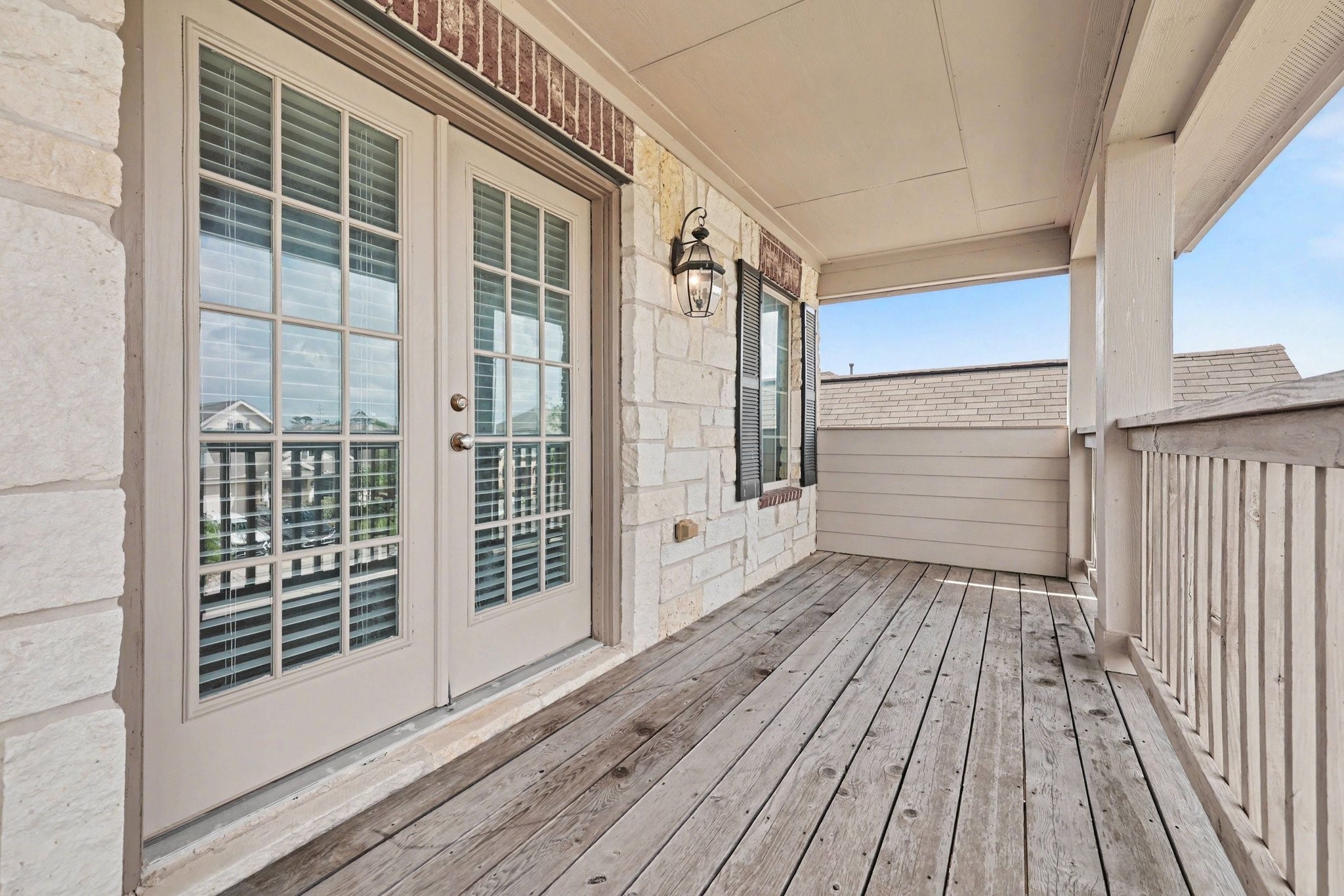 20418 Kittredge Drive Property Photo 32