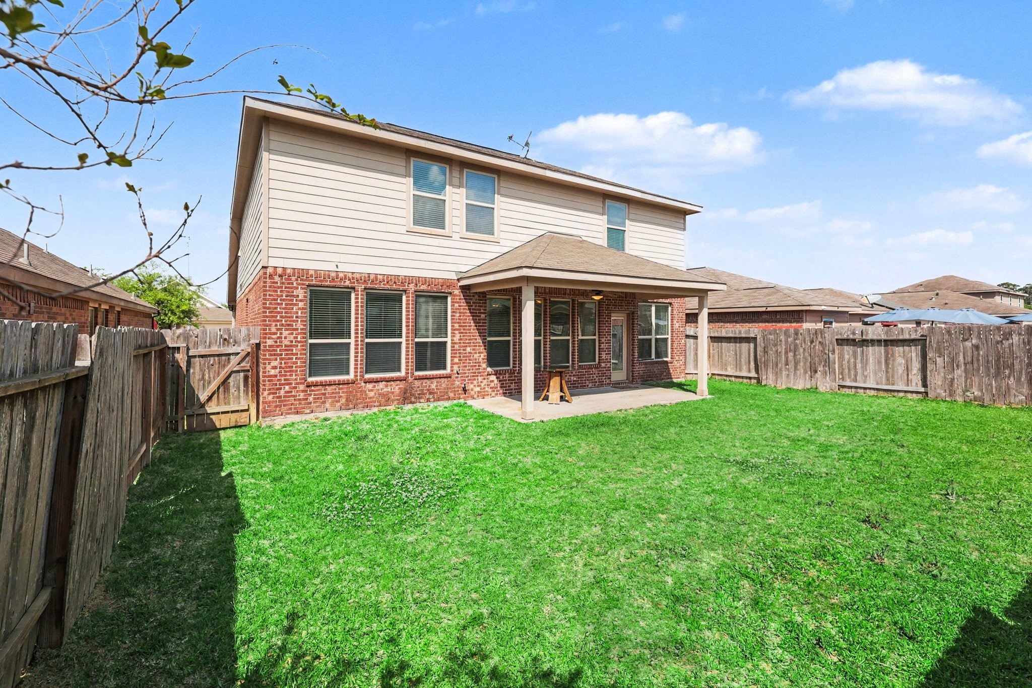 20418 Kittredge Drive Property Photo 36