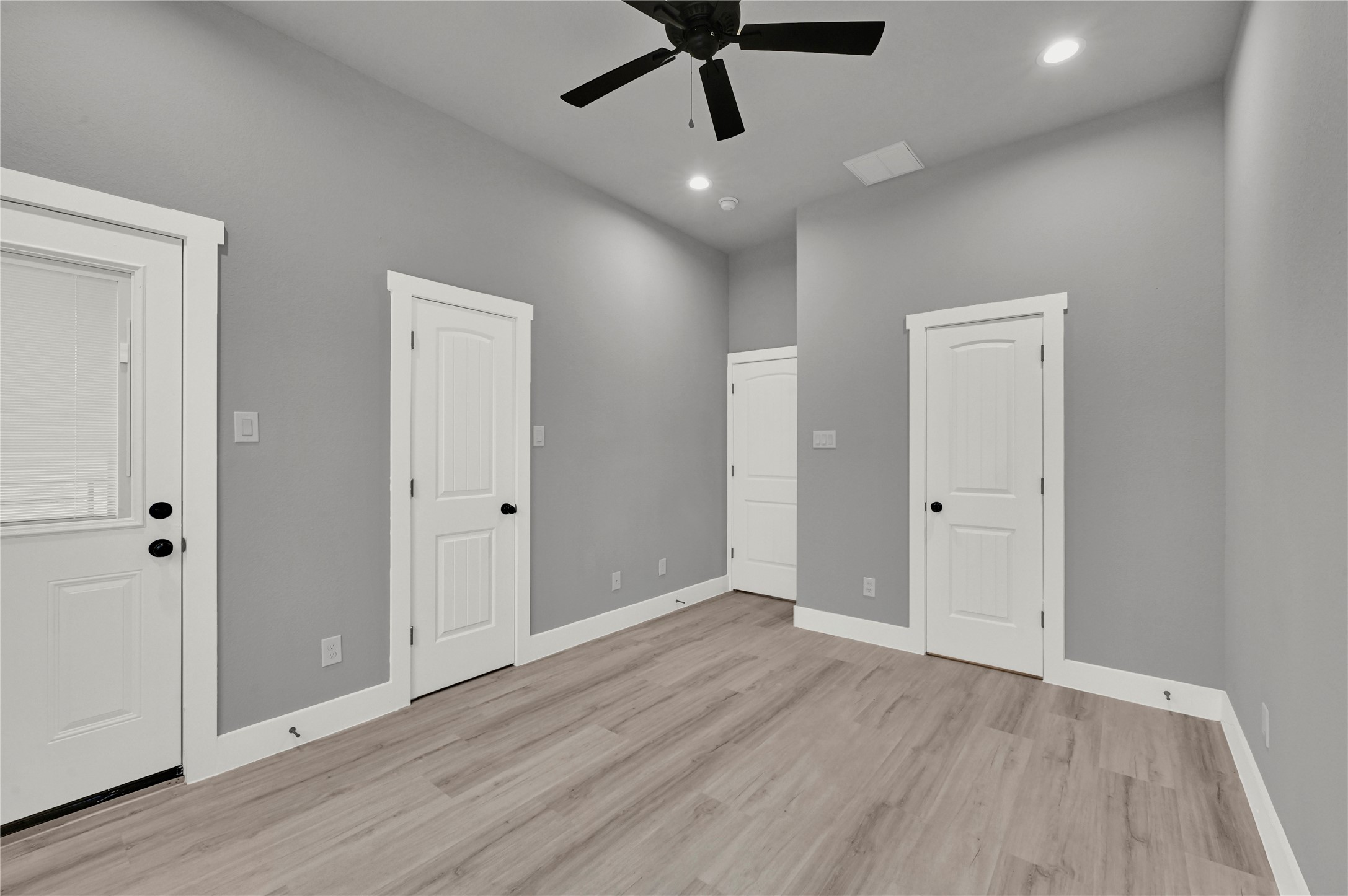 7415 Hezekiah Ln B Property Photo 13