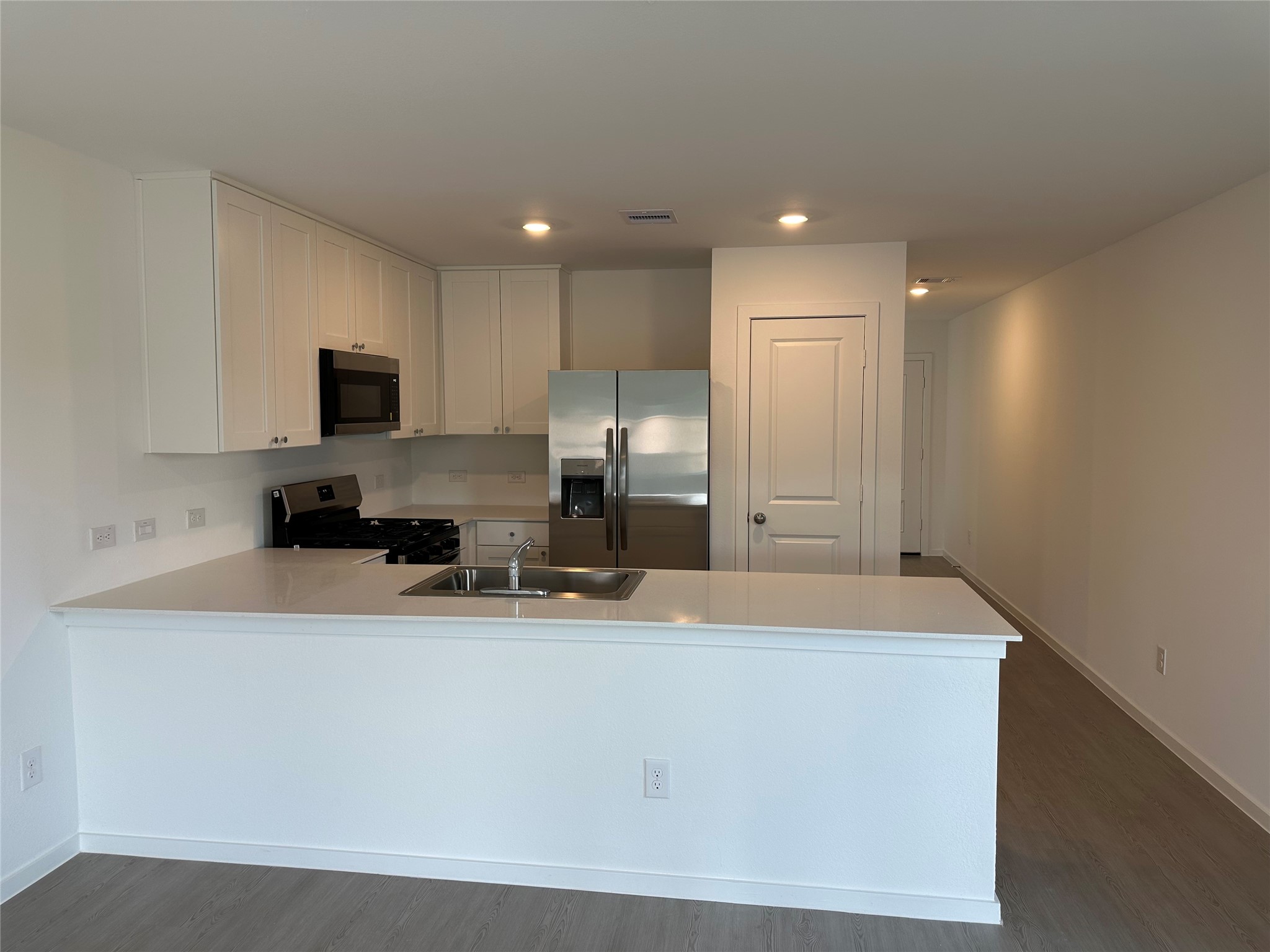 6209 Alder Creek Property Photo 8