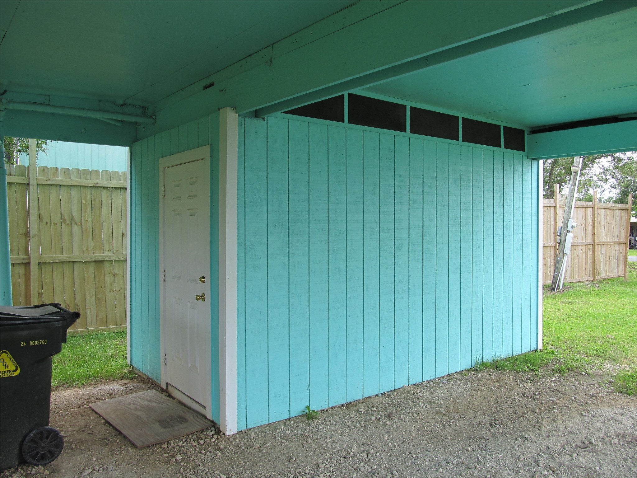 903 16th Street Property Photo 3