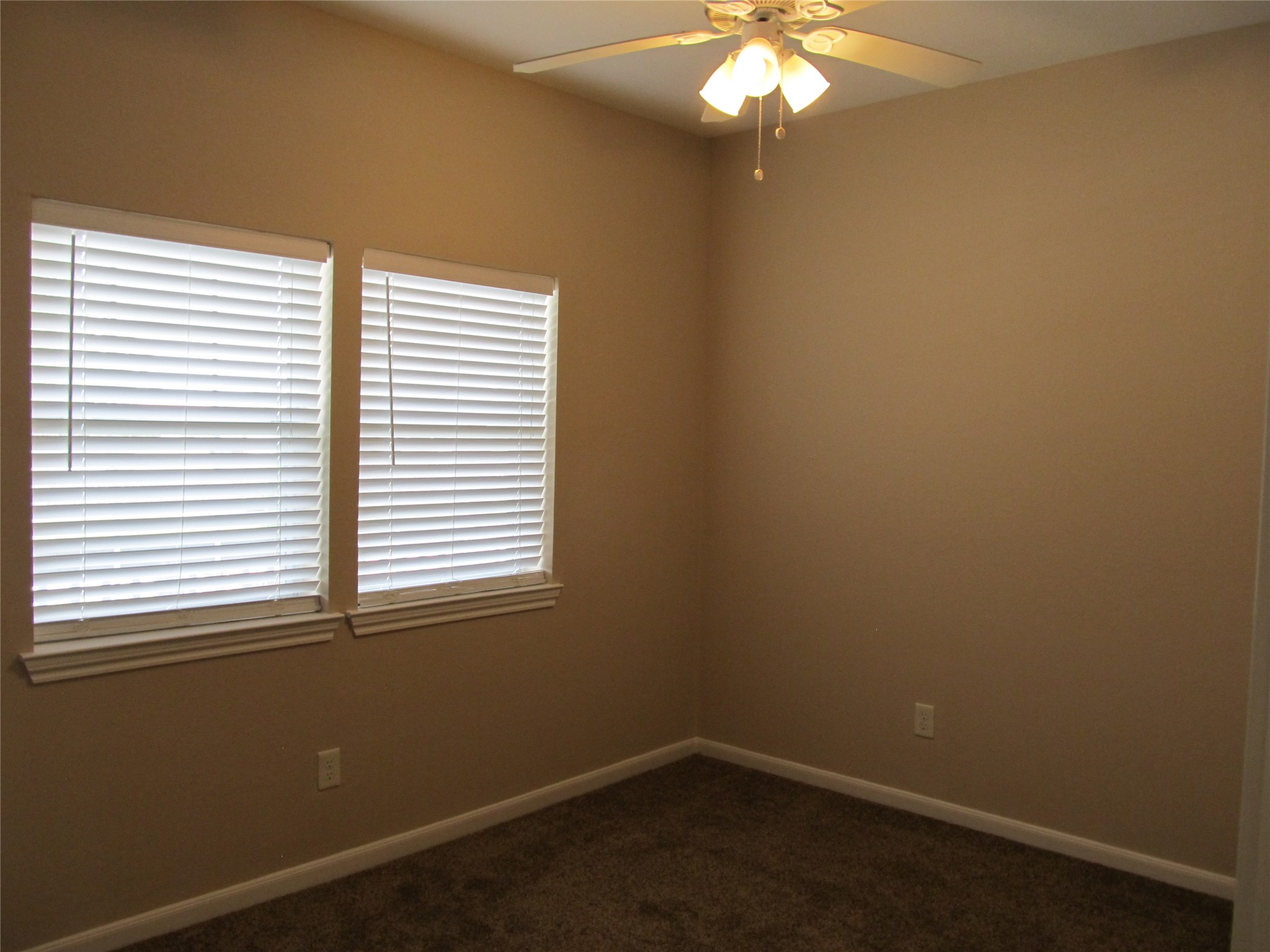 903 16th Street Property Photo 11