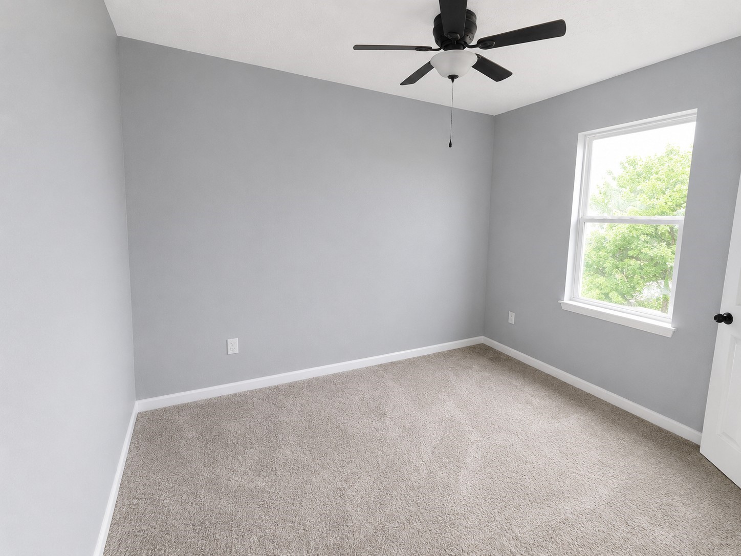 2308 Hollywood Avenue Property Photo 10