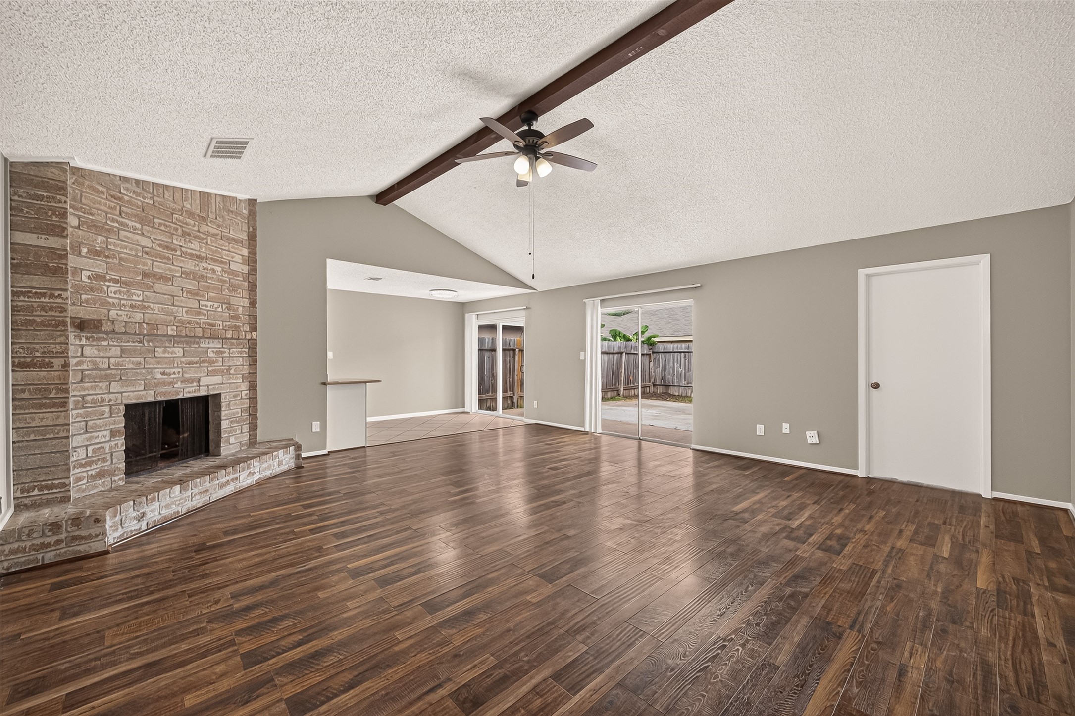6111 Grandvale Drive Property Photo 7