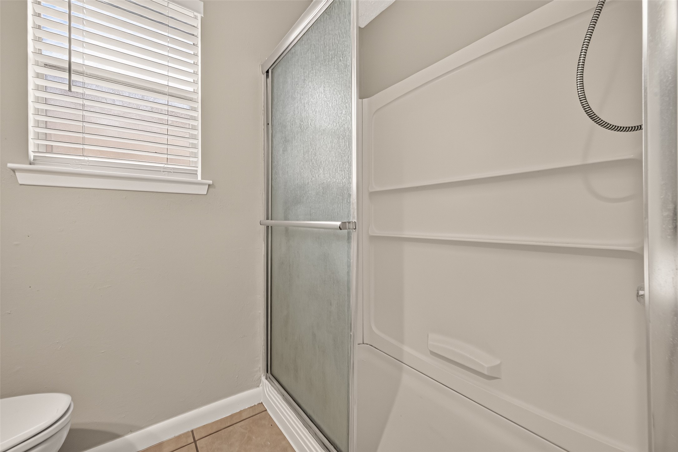 6111 Grandvale Drive Property Photo 25