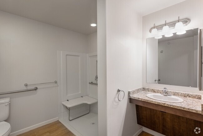 1240 N Lucille St Property Photo 6