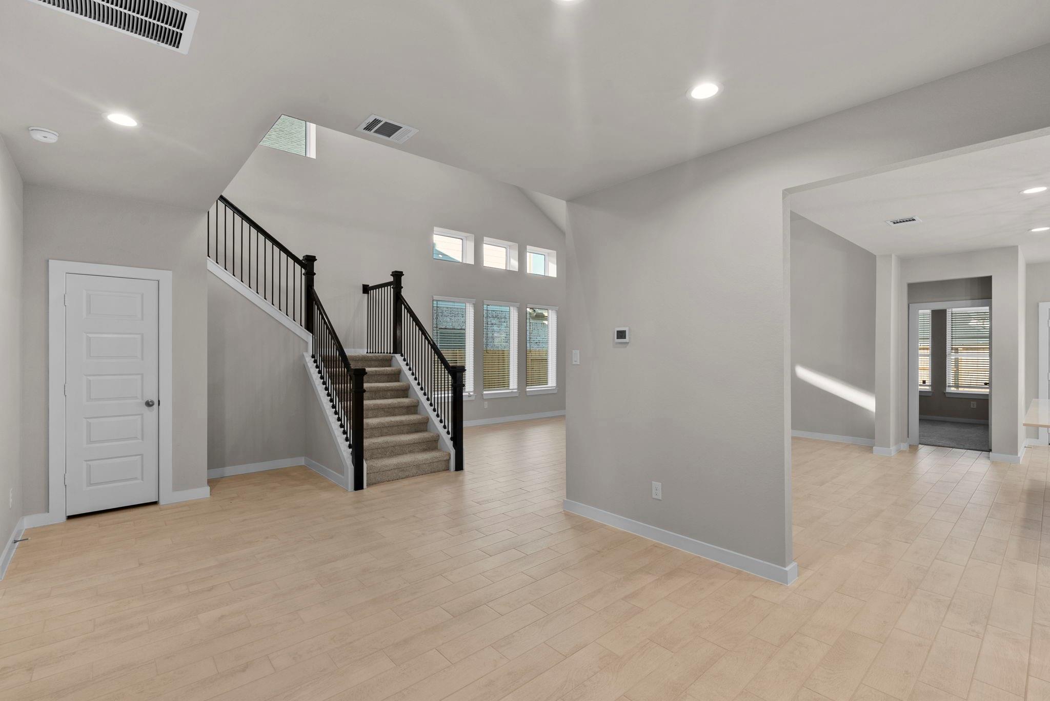 23210 Satin Ash Lane Property Photo 5