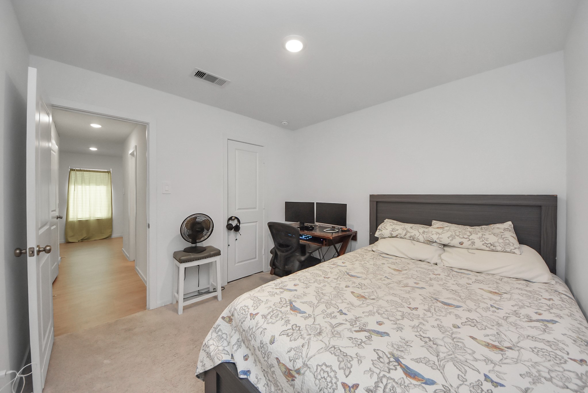 22443 Douglas Court Property Photo 17