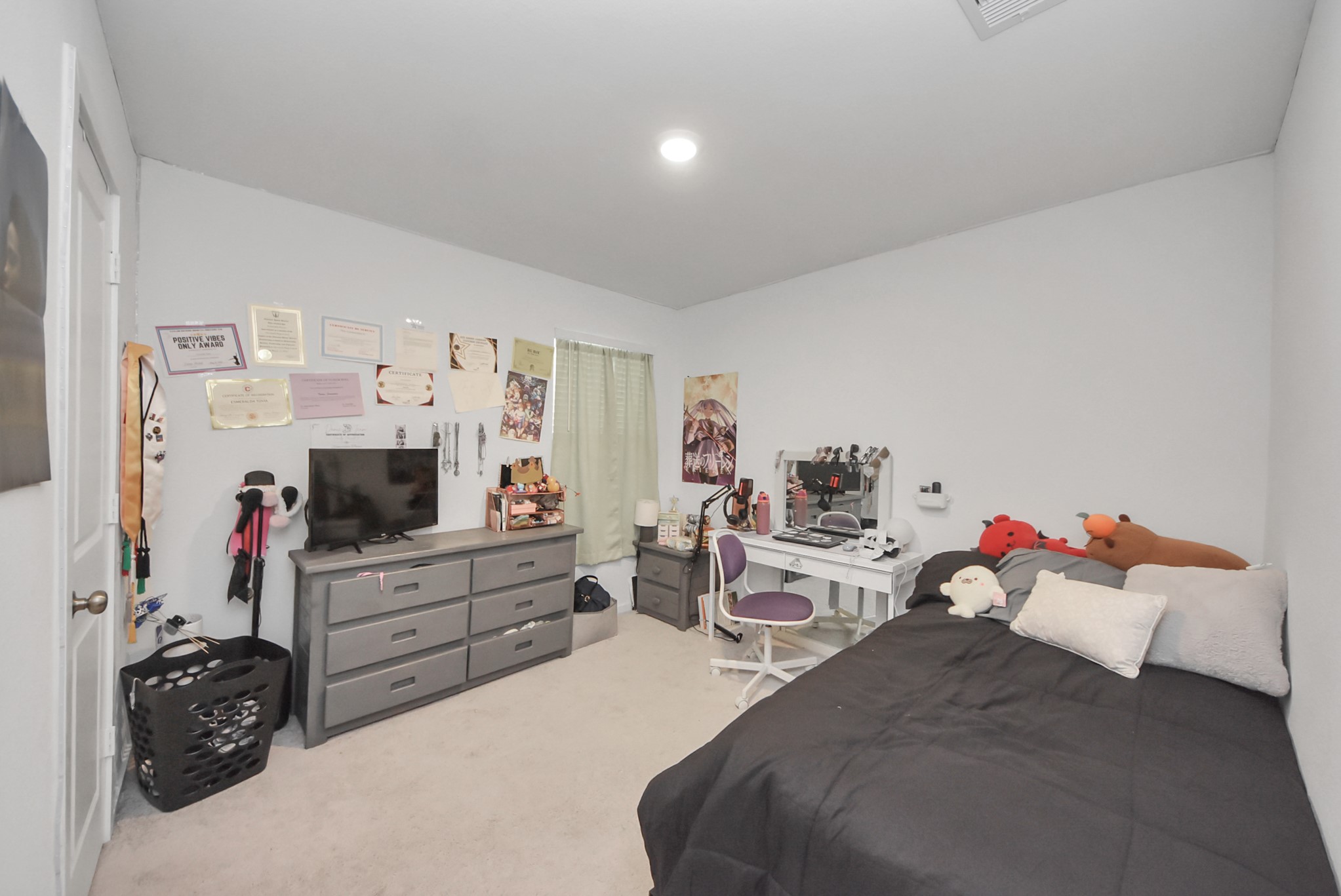 22443 Douglas Court Property Photo 18