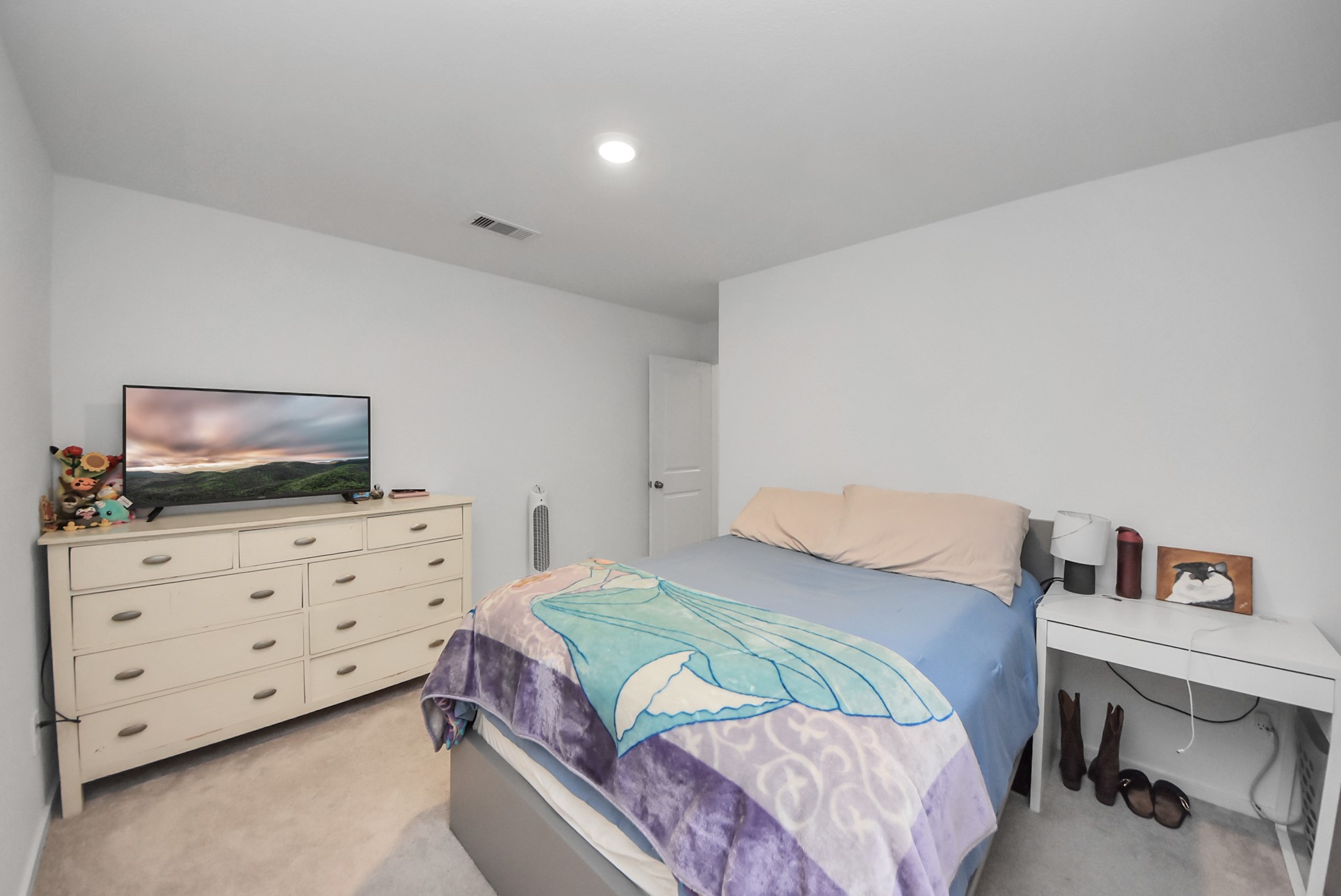 22443 Douglas Court Property Photo 22