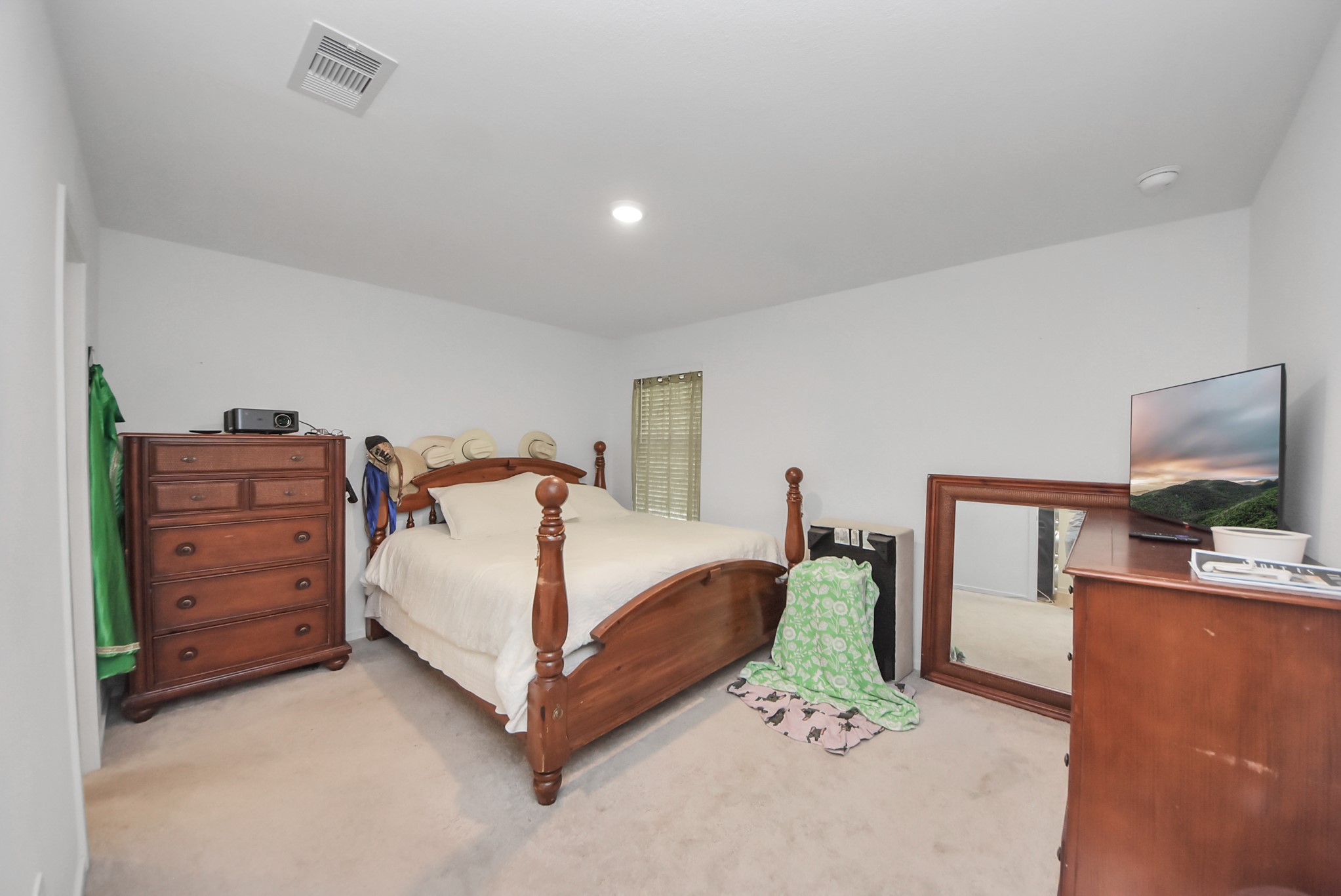 22443 Douglas Court Property Photo 25