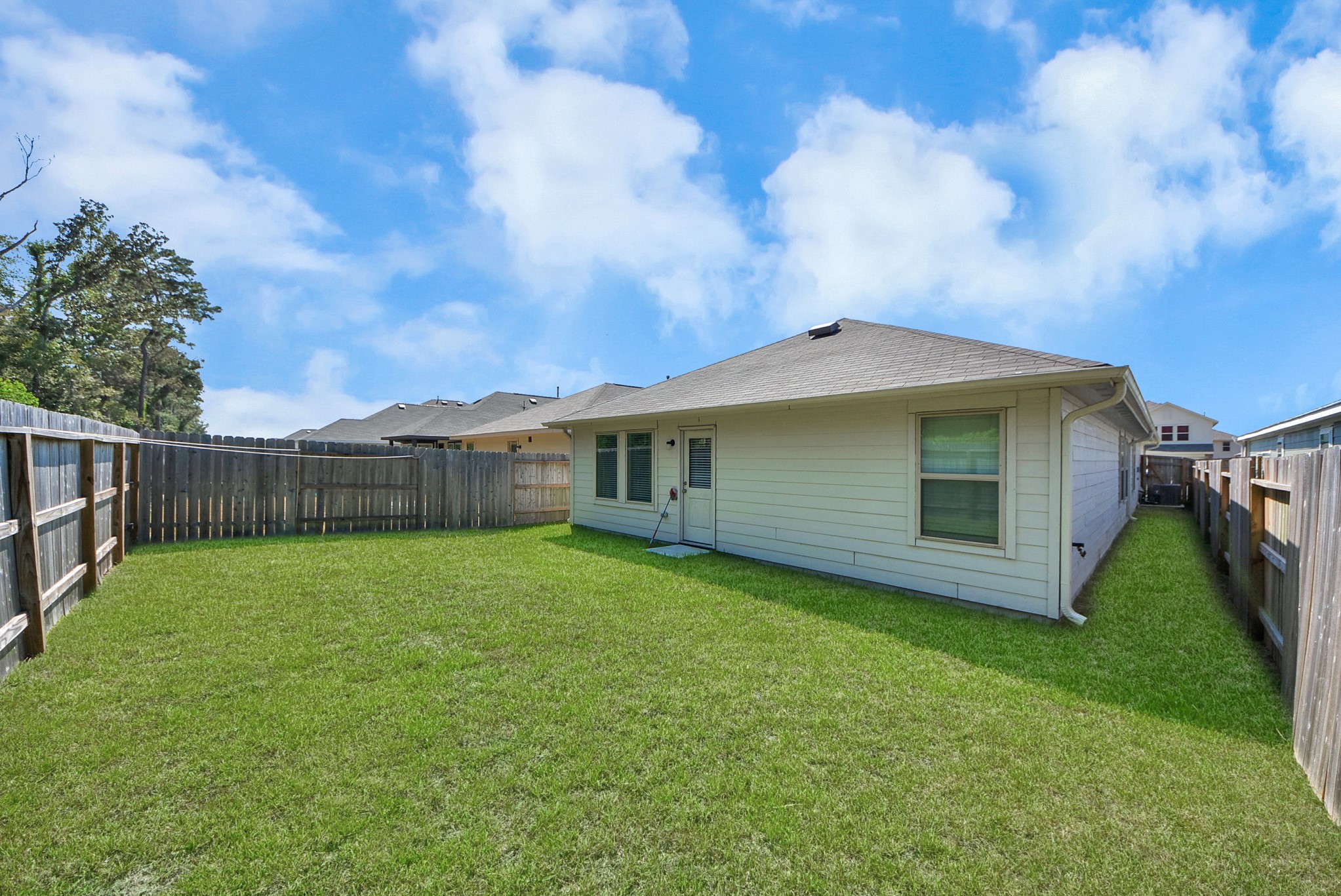 22443 Douglas Court Property Photo 41