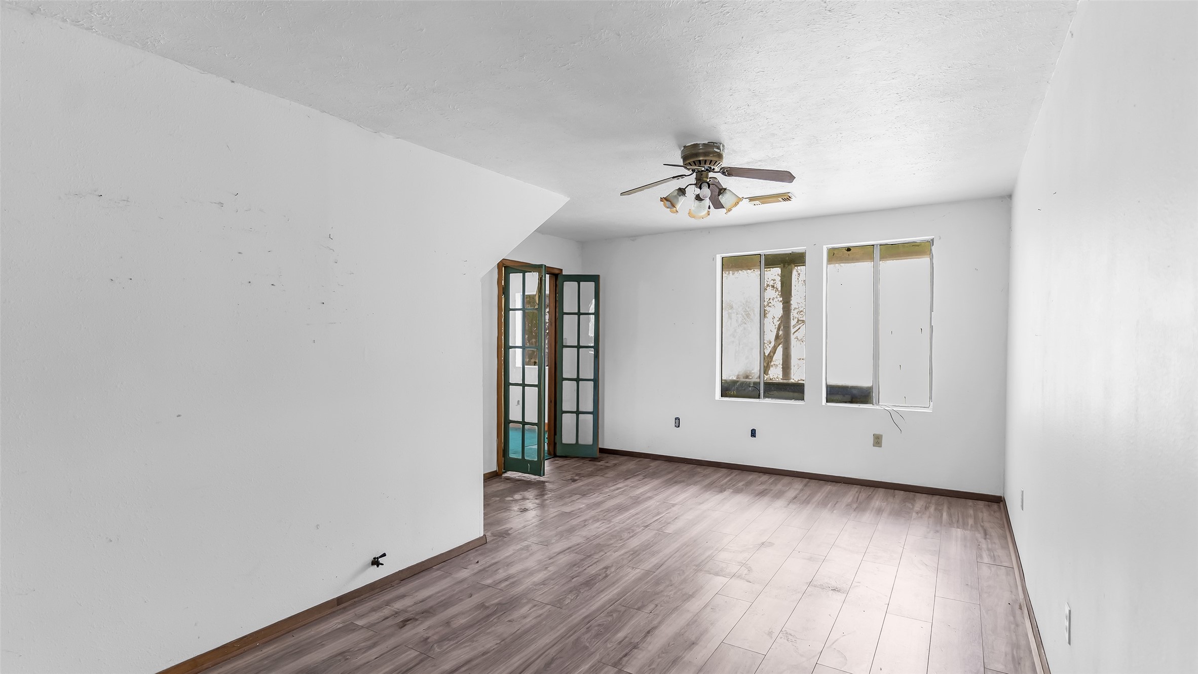 4862 Highway 30 W Property Photo 14