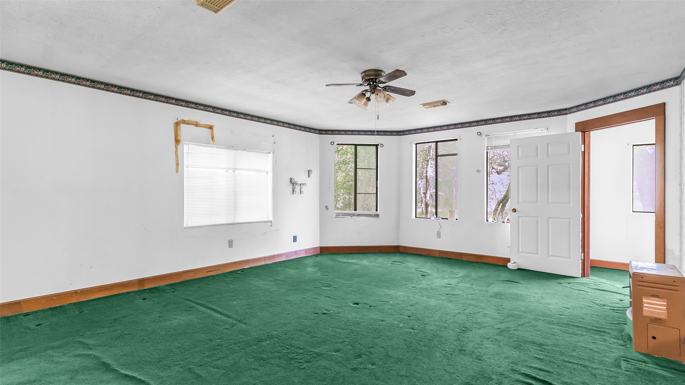 4862 Highway 30 W Property Photo 24