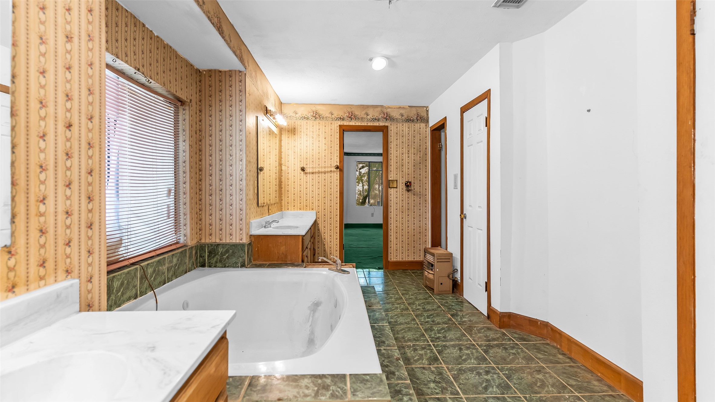 4862 Highway 30 W Property Photo 26