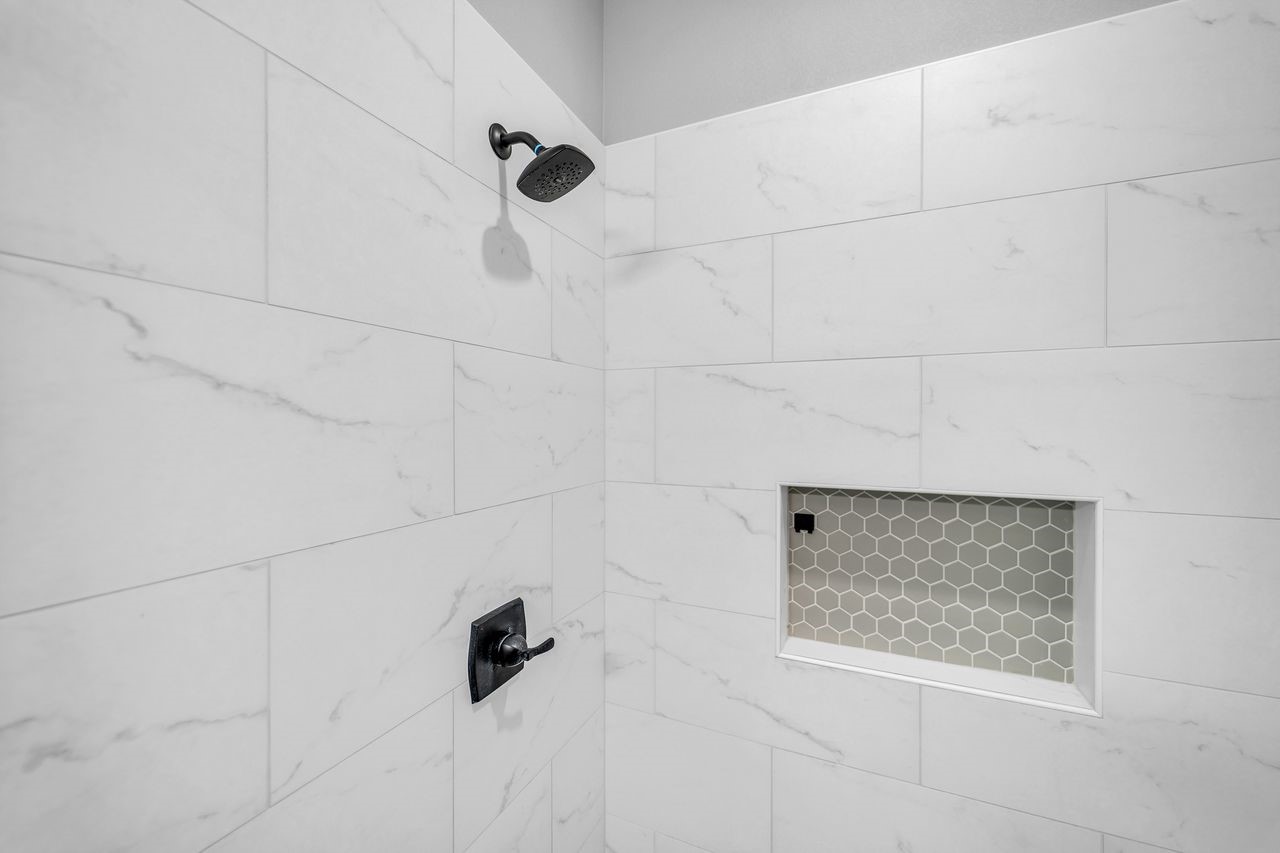 1 Hanover Lane Property Photo 24