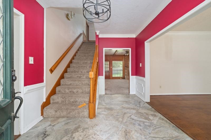 2306 Vine Creek Drive Property Photo 3