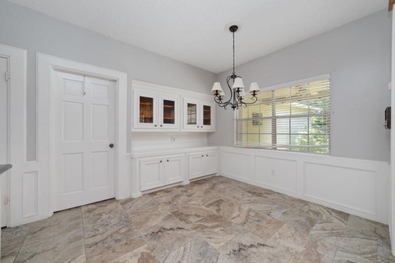 2306 Vine Creek Drive Property Photo 6
