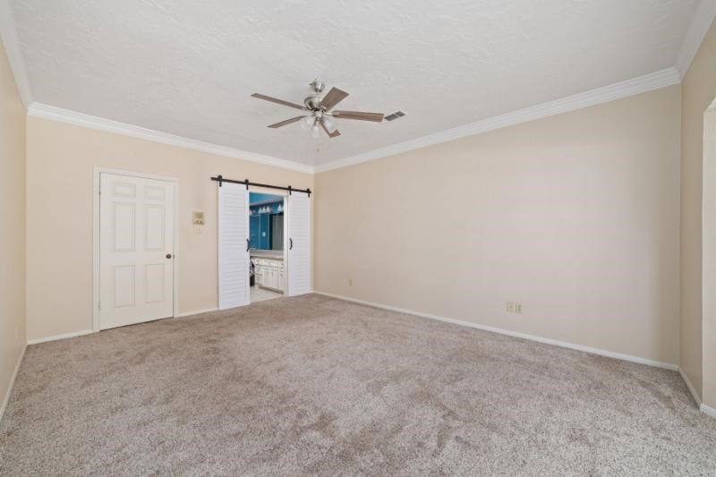 2306 Vine Creek Drive Property Photo 17