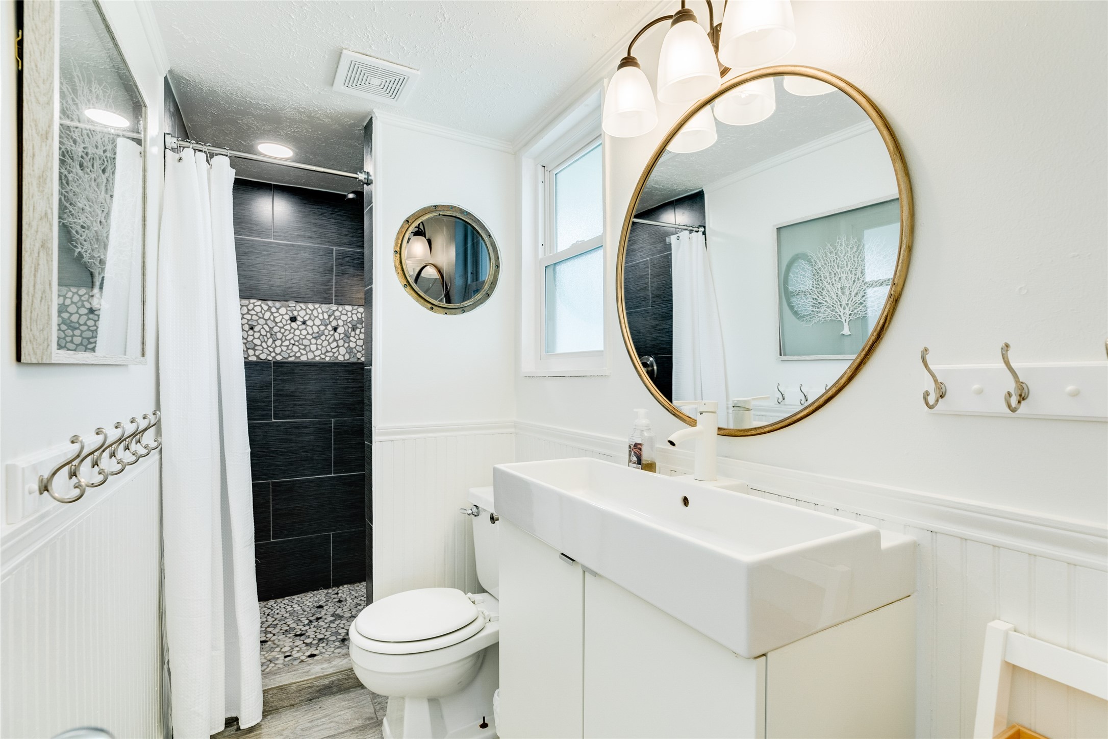 4230 Pirates Drive Property Photo 36
