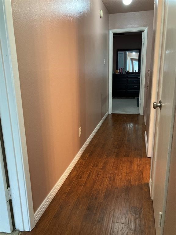 1839 Sherwood Forest Street Property Photo 13