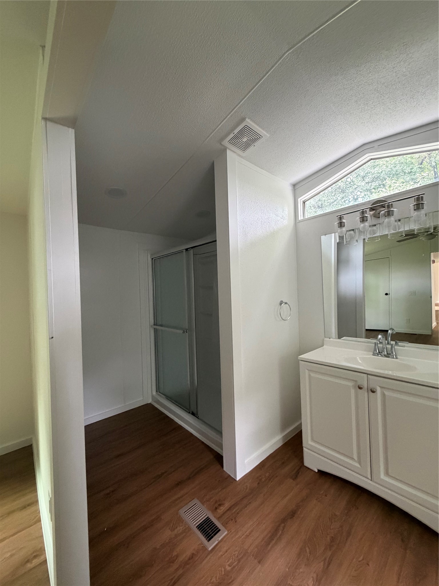 104 Kyle Drive Property Photo 7