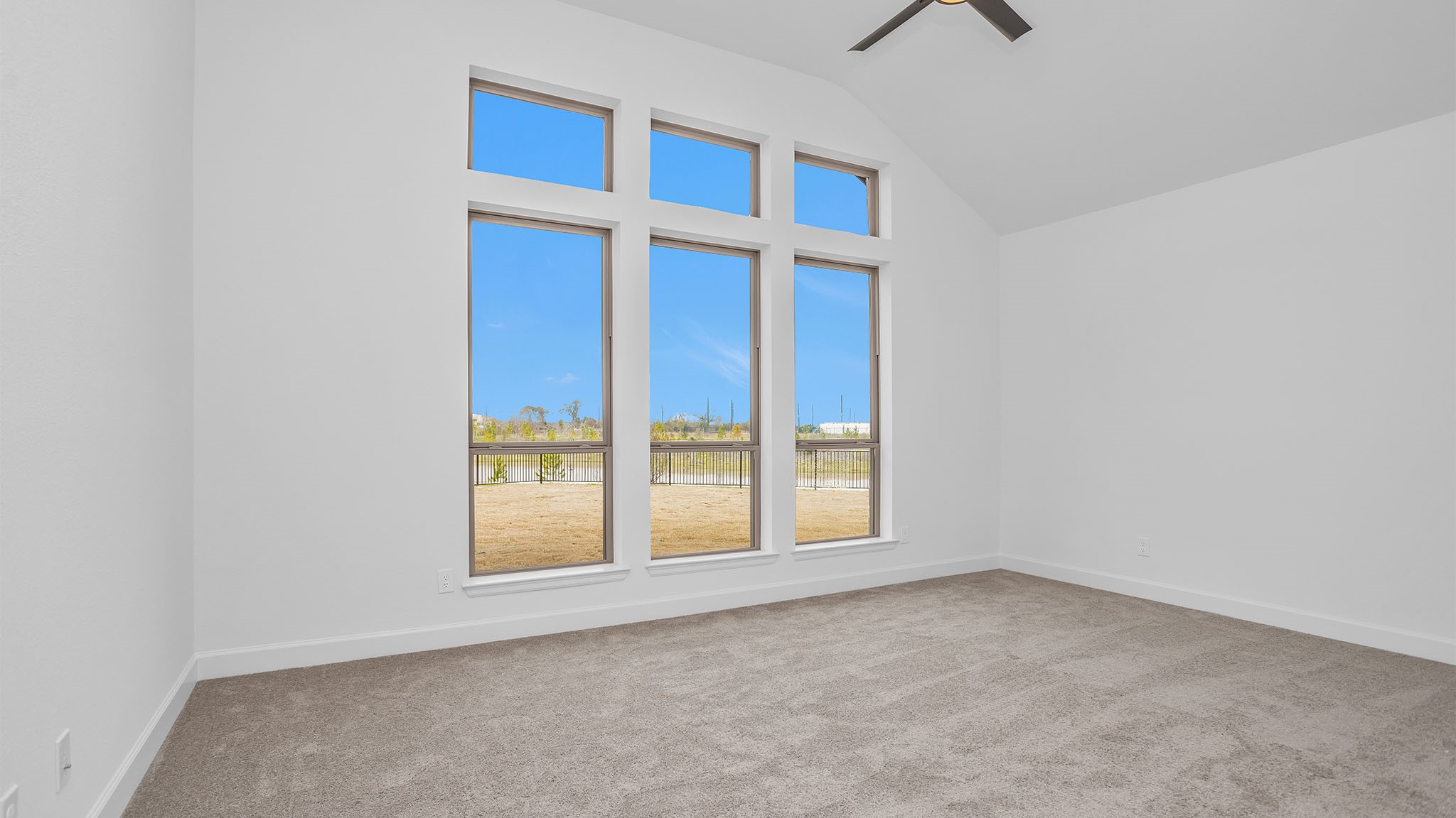 31614 Copper Oaks Court Property Photo 4