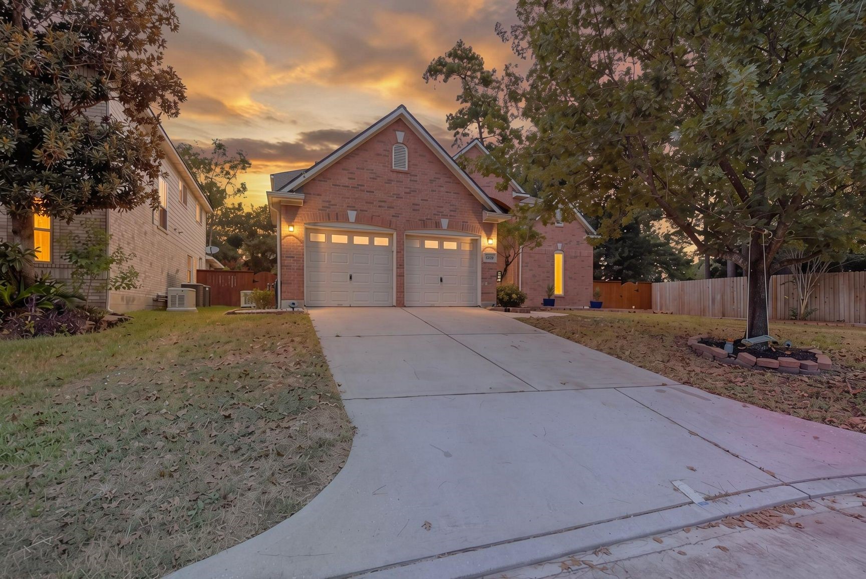 2827 Cottonwood Walk Court Property Photo 2