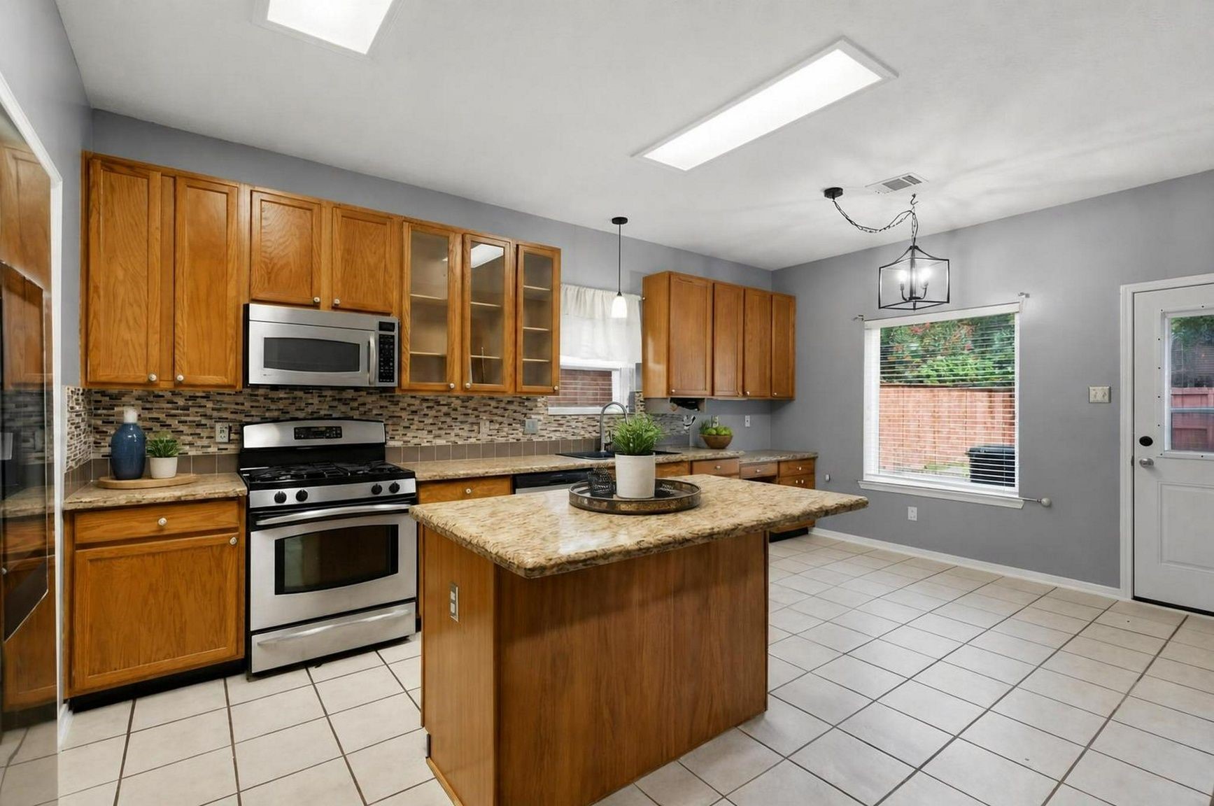 2827 Cottonwood Walk Court Property Photo 5