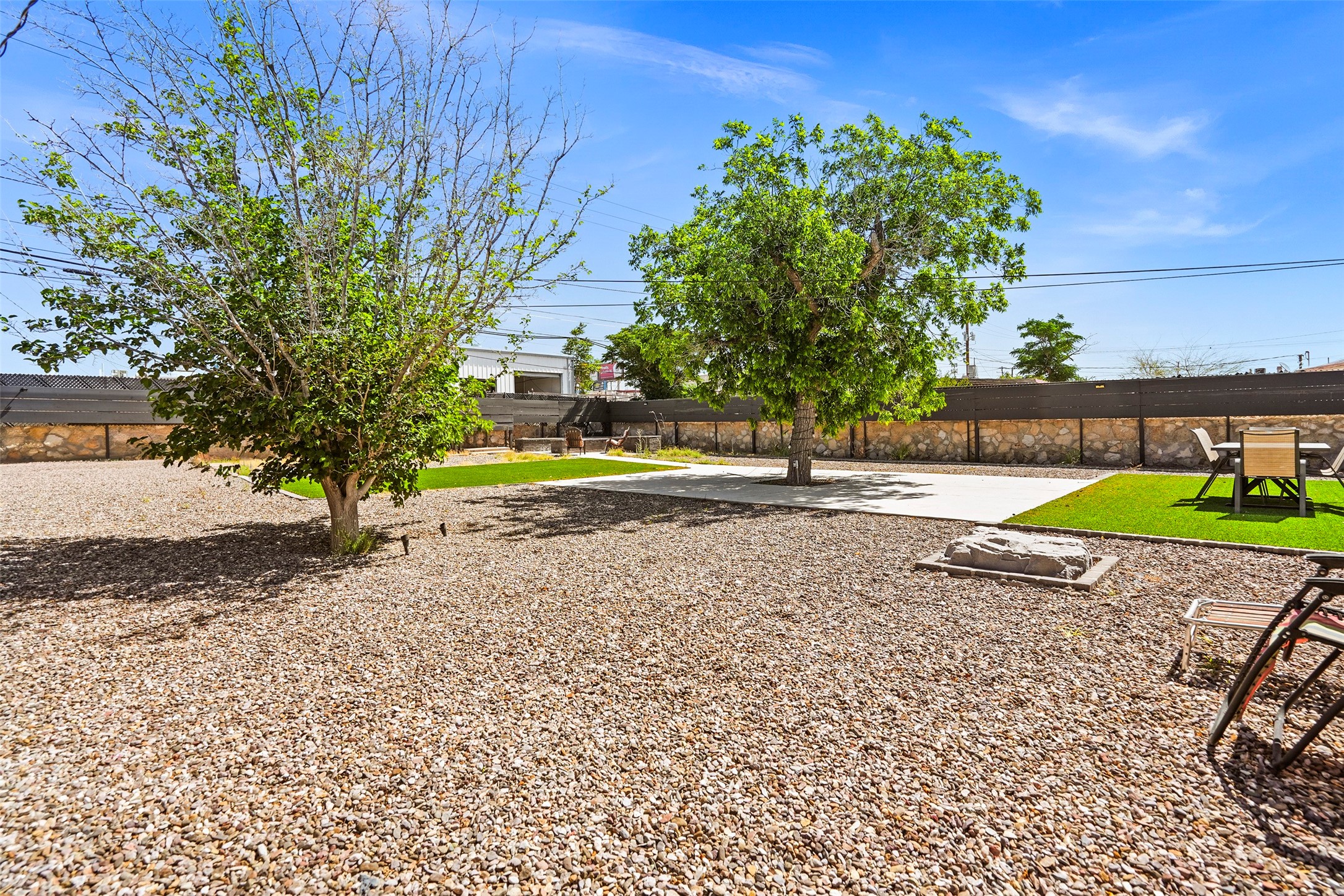 4405 Tularosa Avenue Property Photo 27