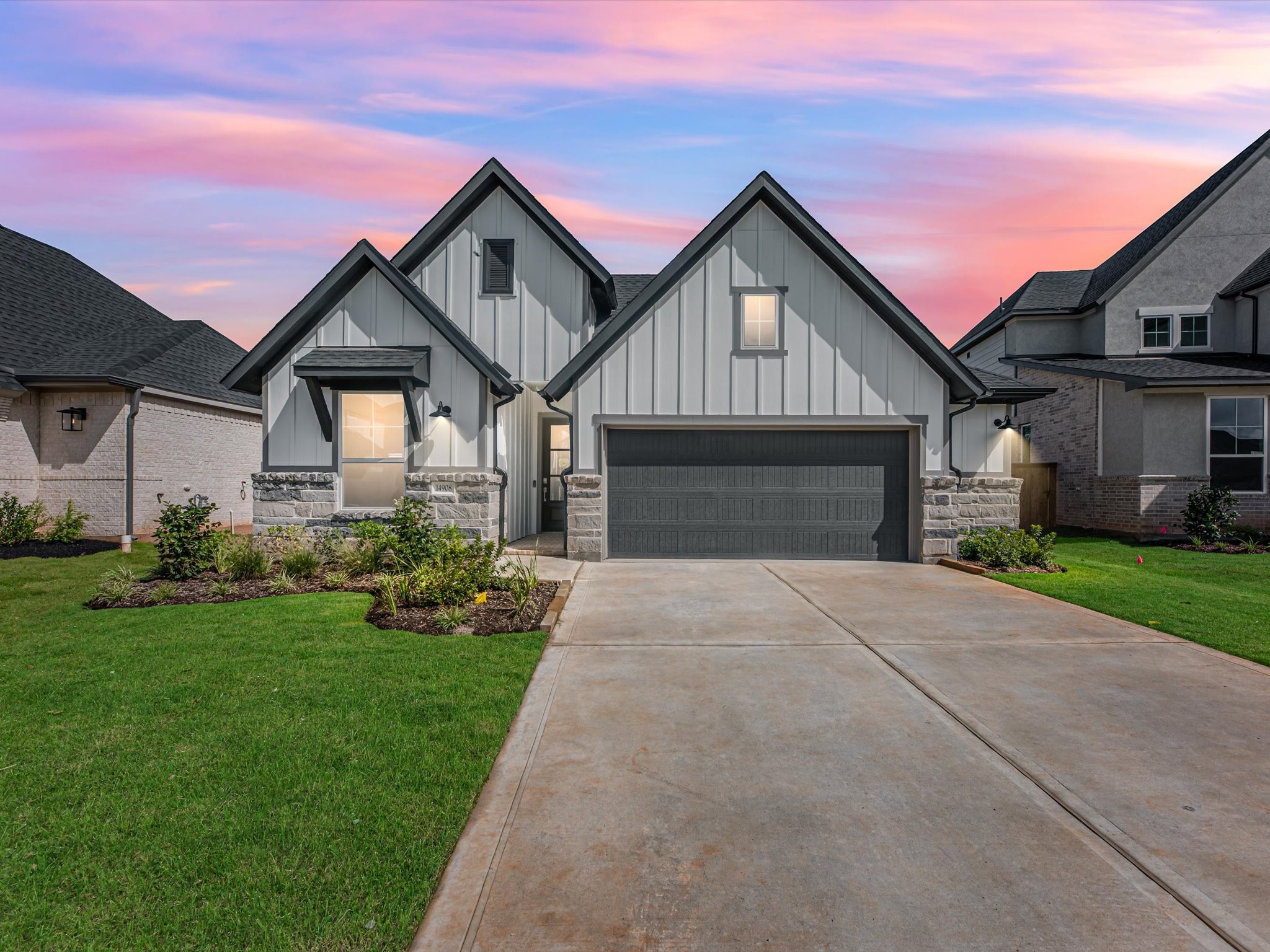 14908 Clover Meadow Lane Property Photo 1