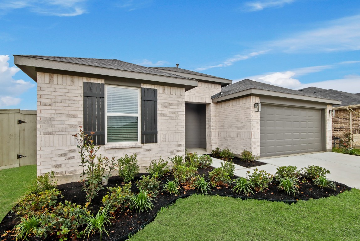 14322 Moonflower Drive Property Photo 2