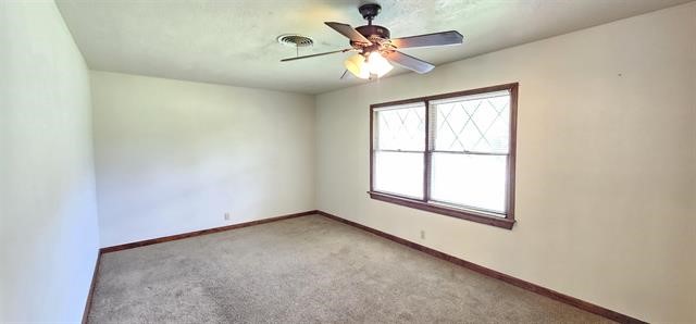 2410 Bradford Property Photo 4