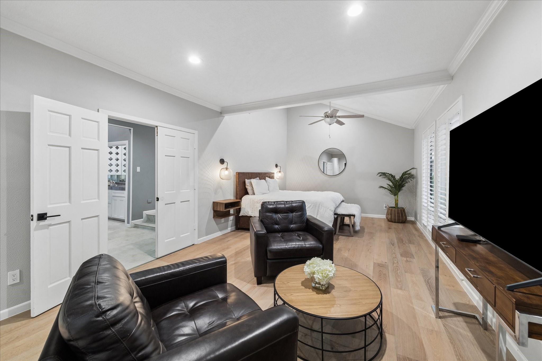 2411 Oakbank Drive Property Photo 31