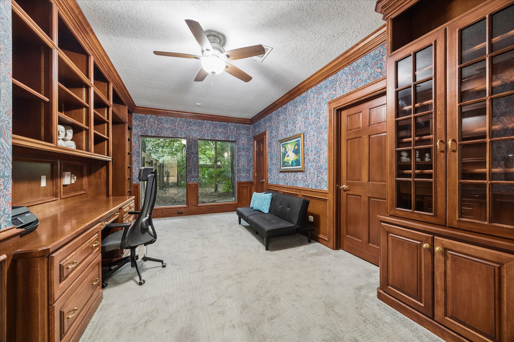2411 Oakbank Drive Property Photo 35