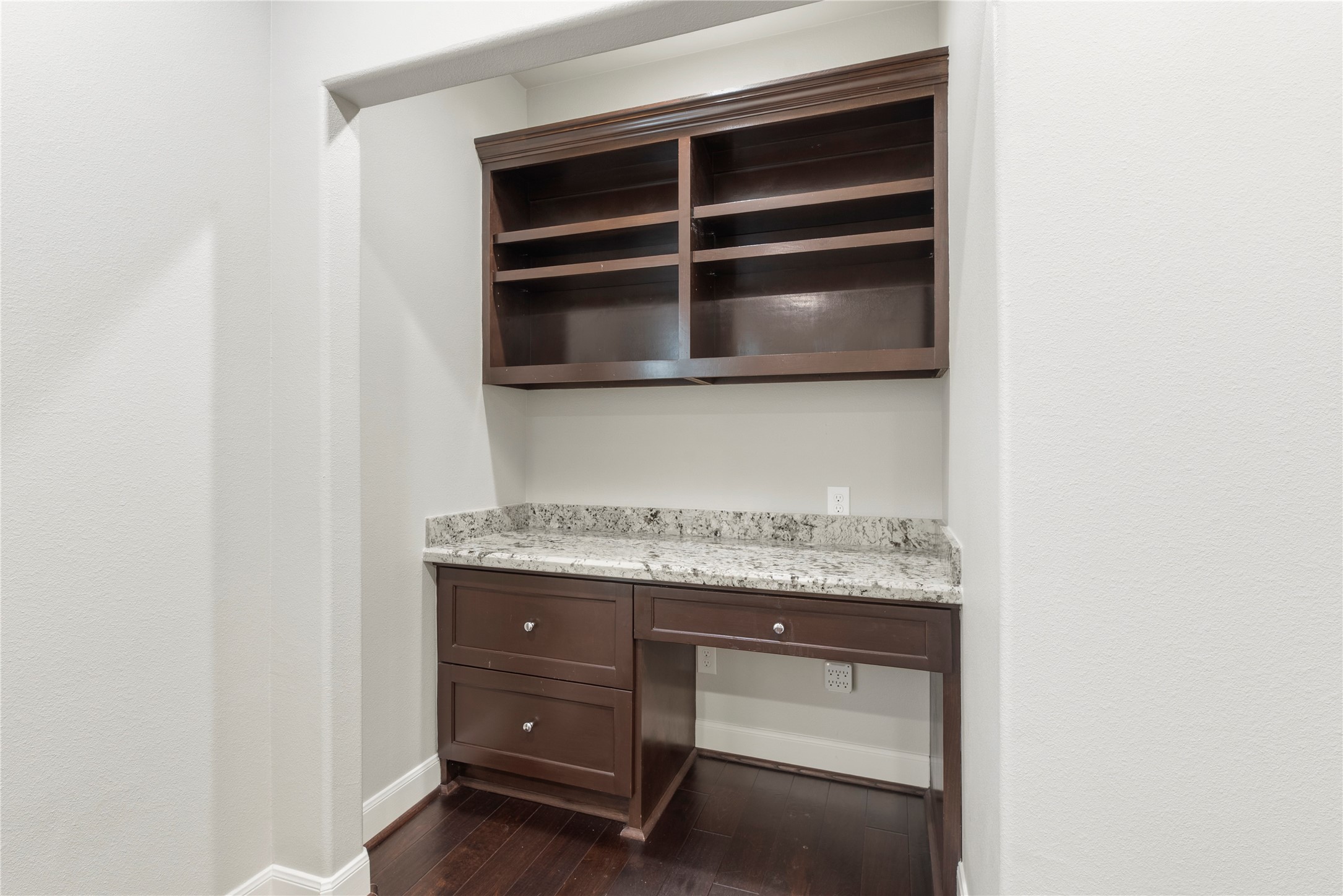 4307 Allen Street Property Photo 12