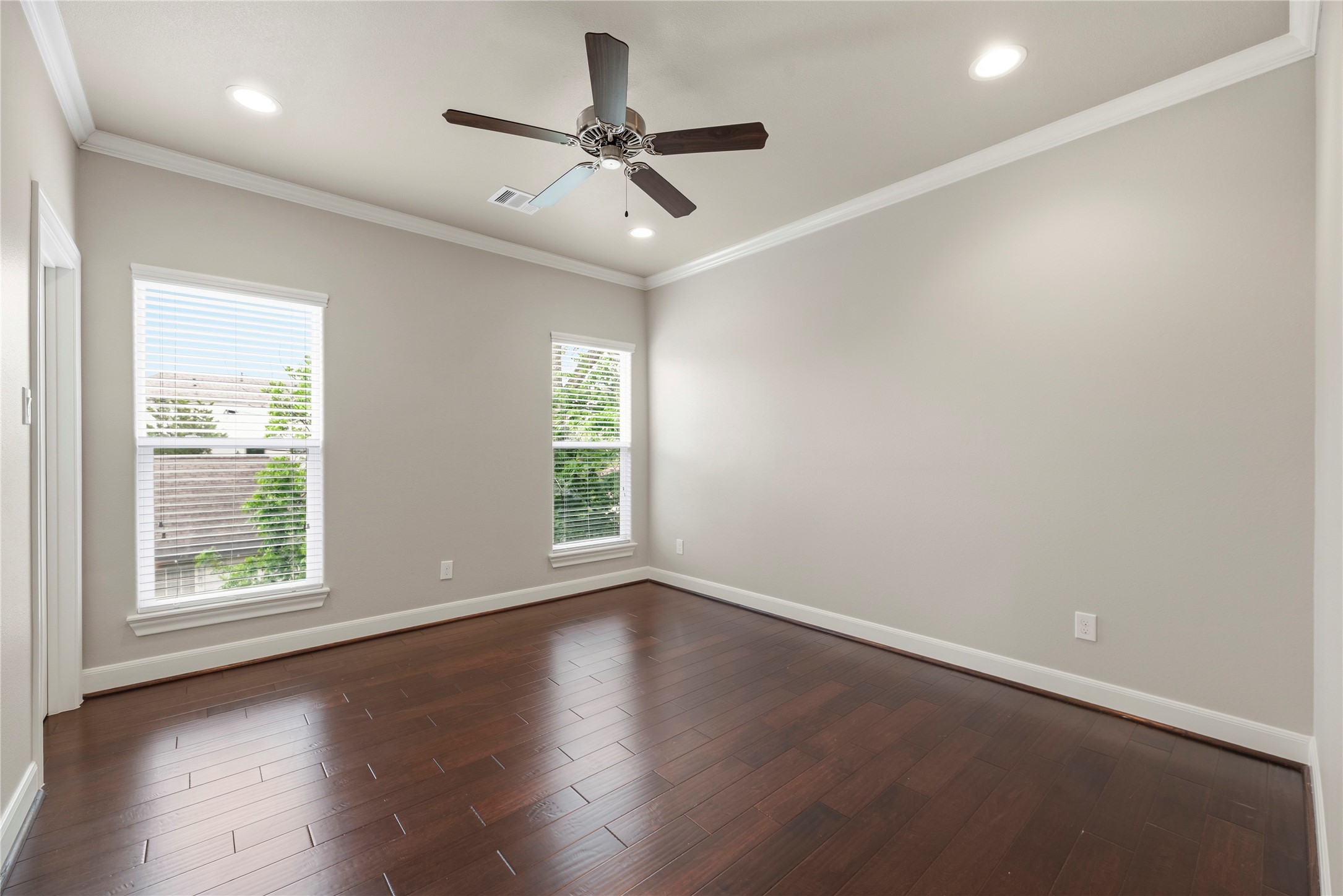 4307 Allen Street Property Photo 18