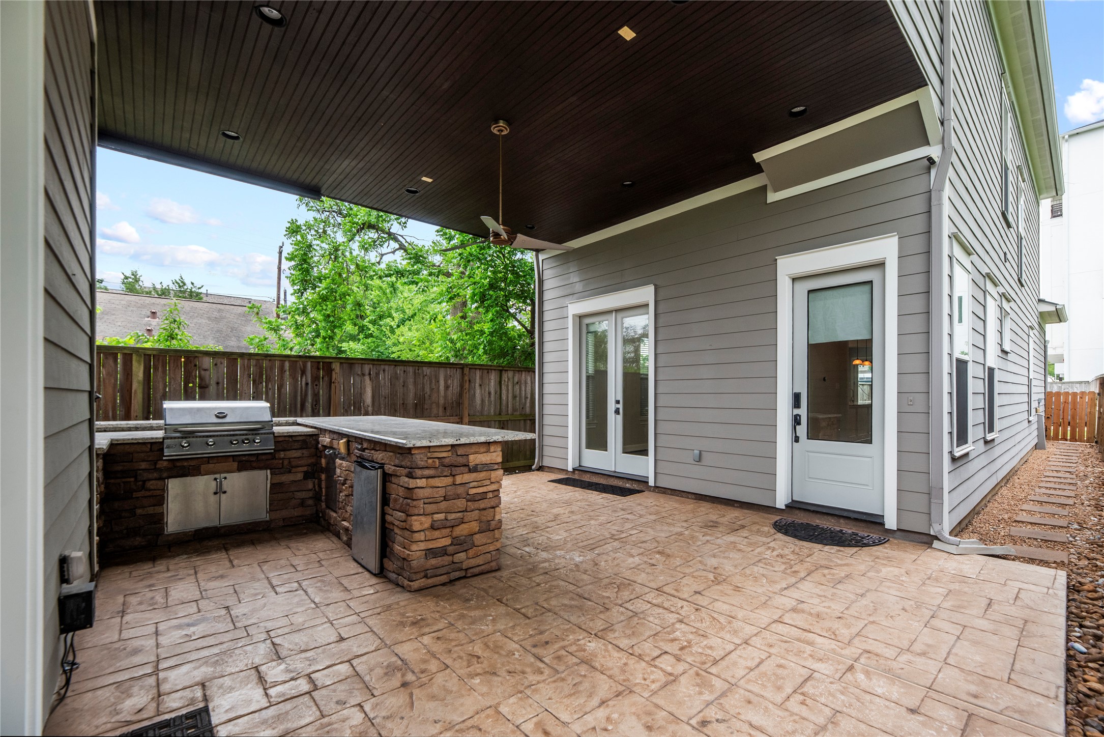 4307 Allen Street Property Photo 24