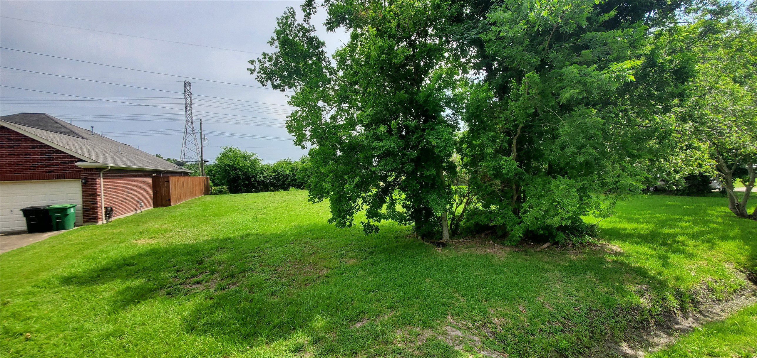 3614 Barberry Drive Property Photo 5