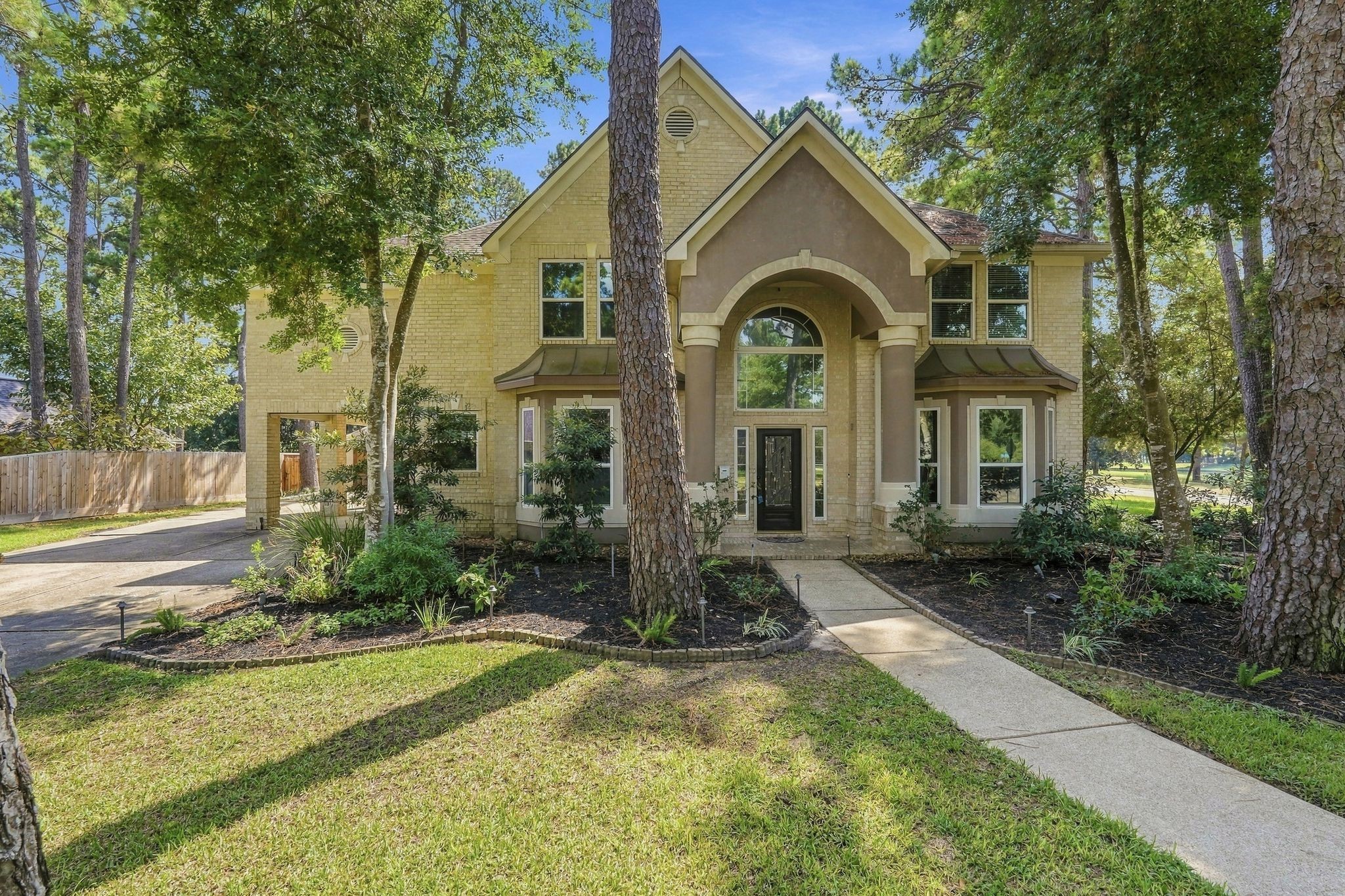 17327 Scenic Lake Court Property Photo 1