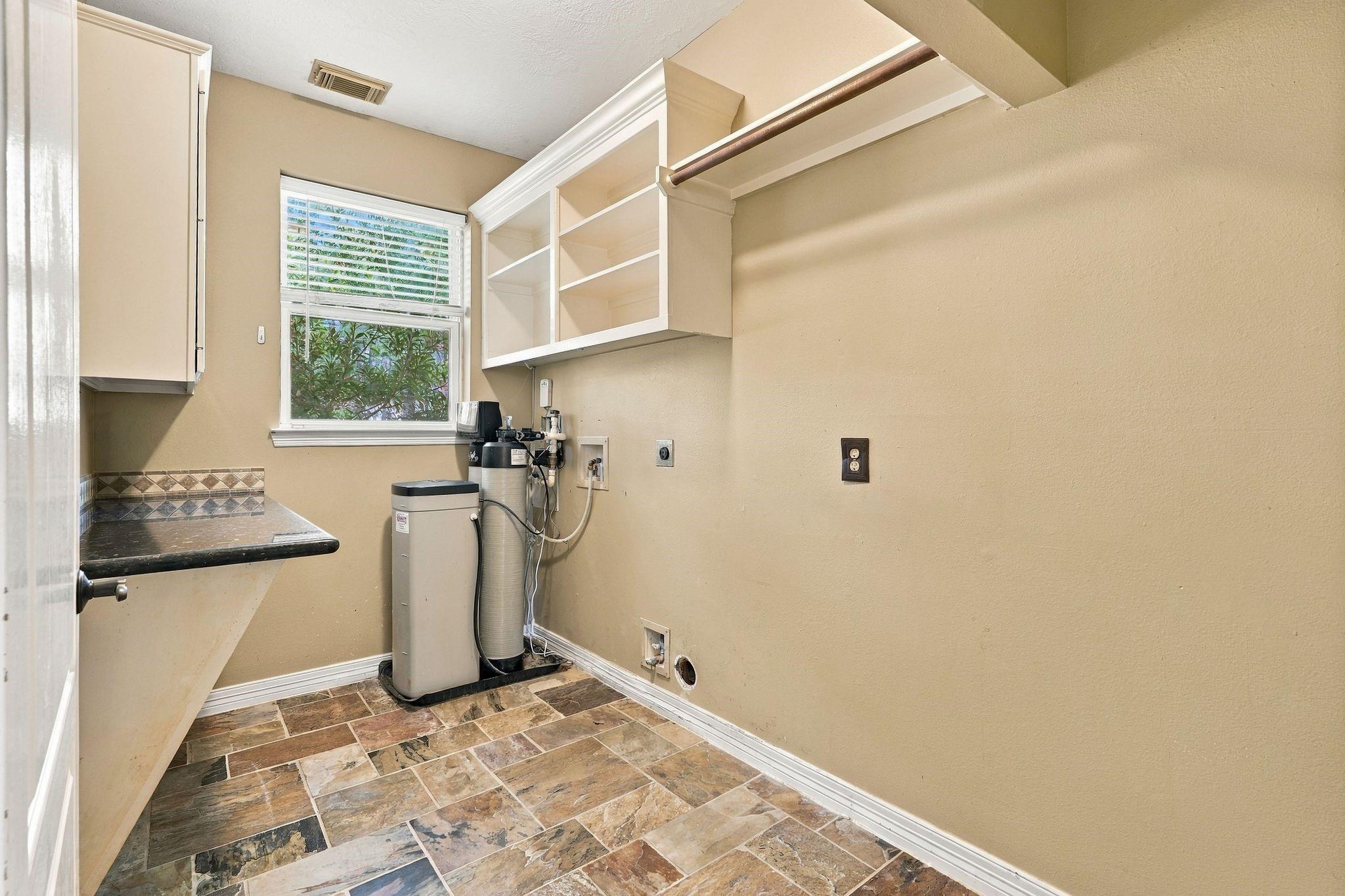 17327 Scenic Lake Court Property Photo 17
