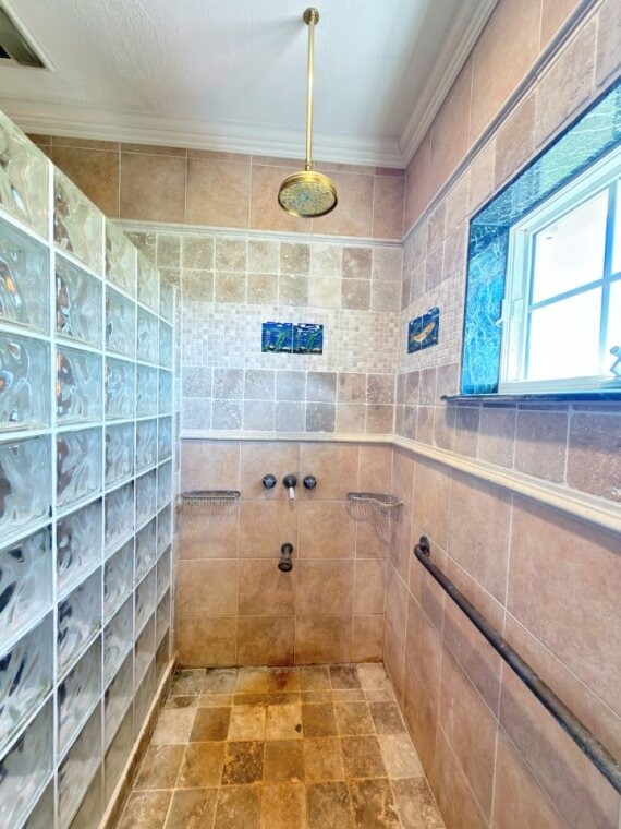 203 Francis Cove Property Photo 15