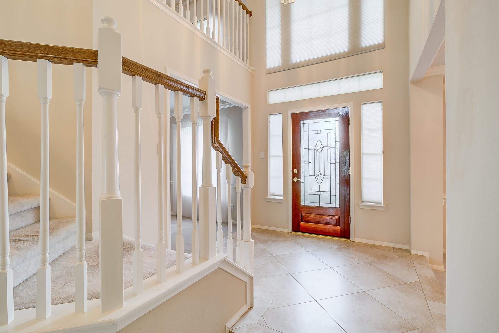 17323 Jackson Pines Drive Property Photo 3