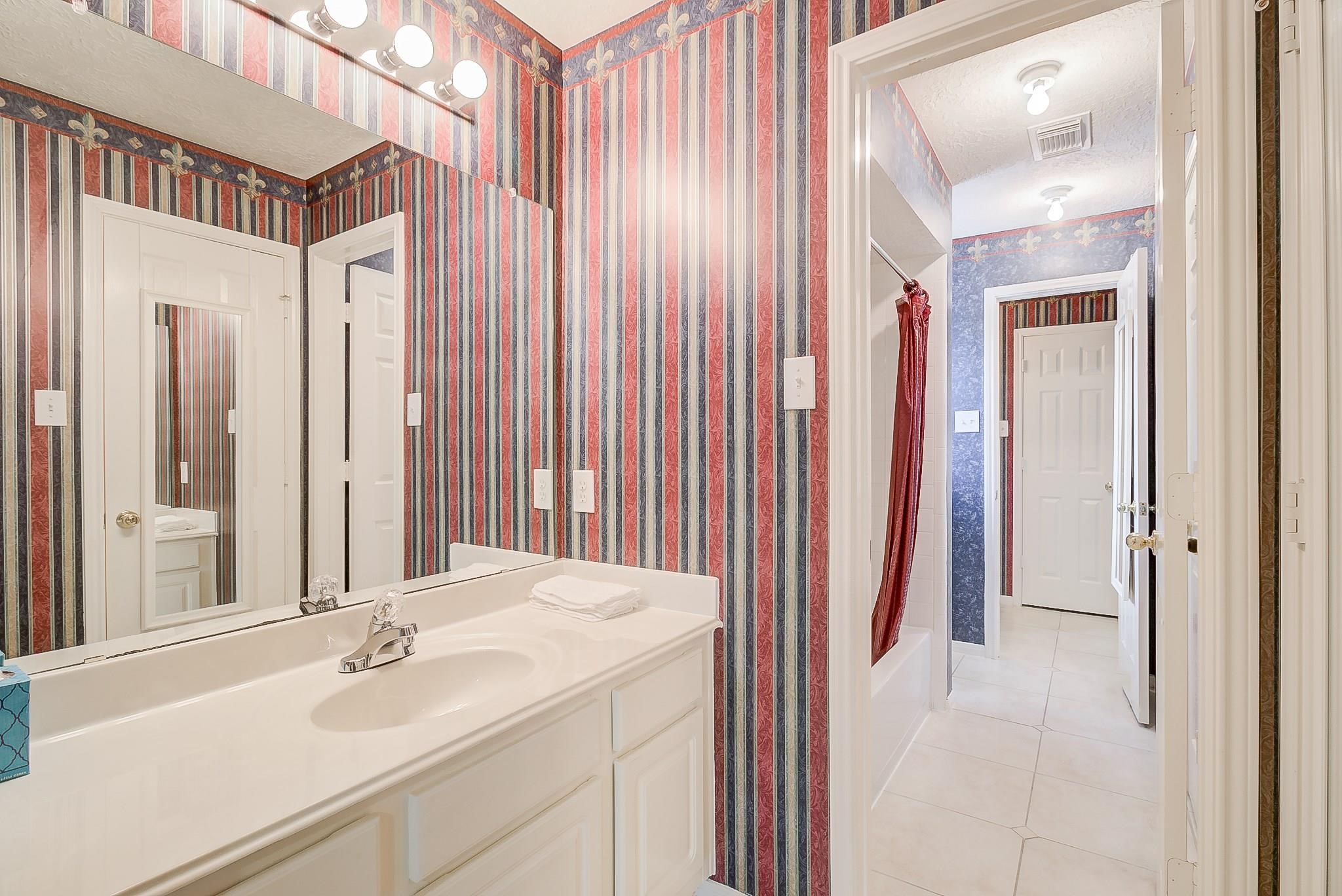 17323 Jackson Pines Drive Property Photo 28